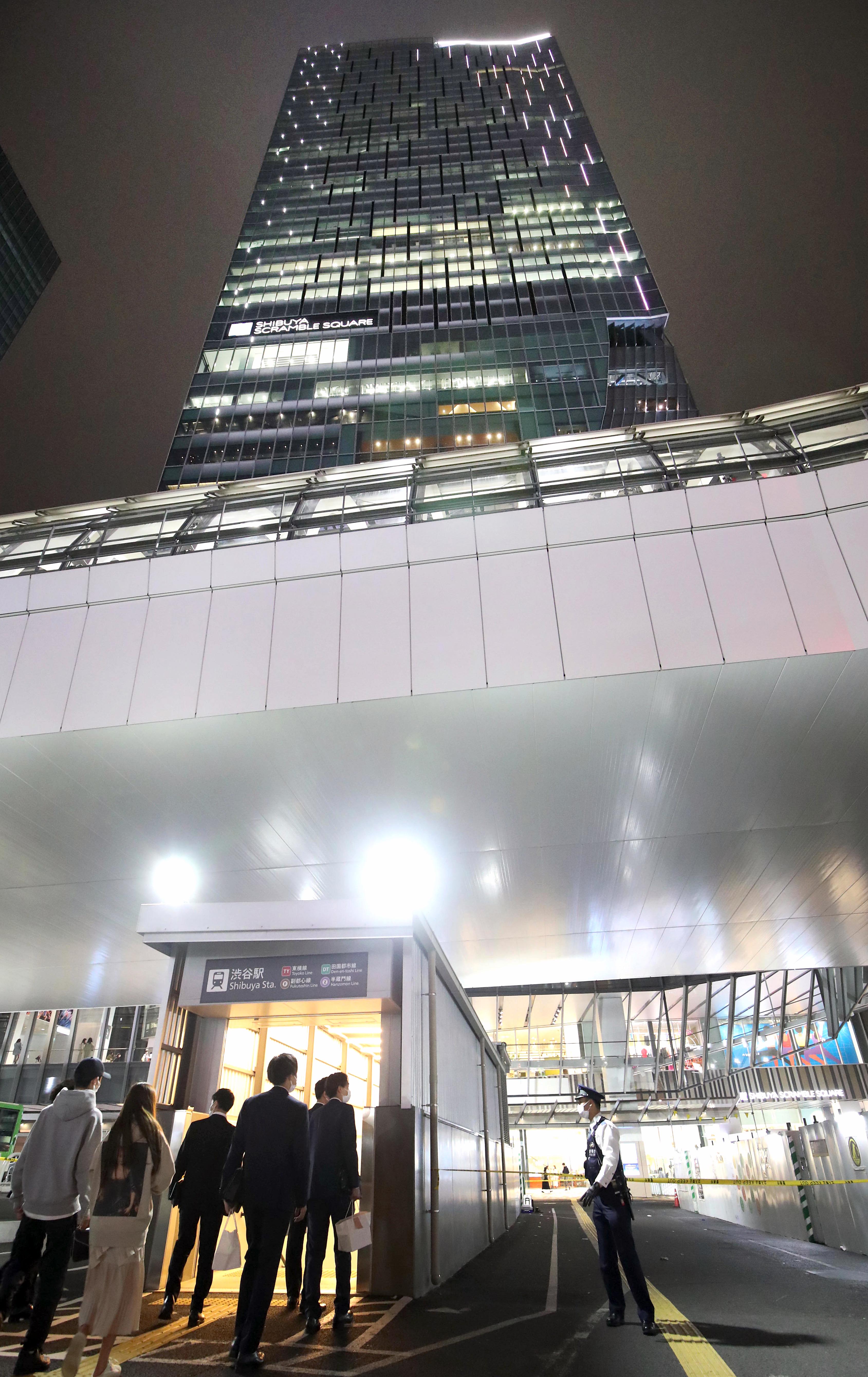 渋谷 スカイ 飛び降り 無 加工