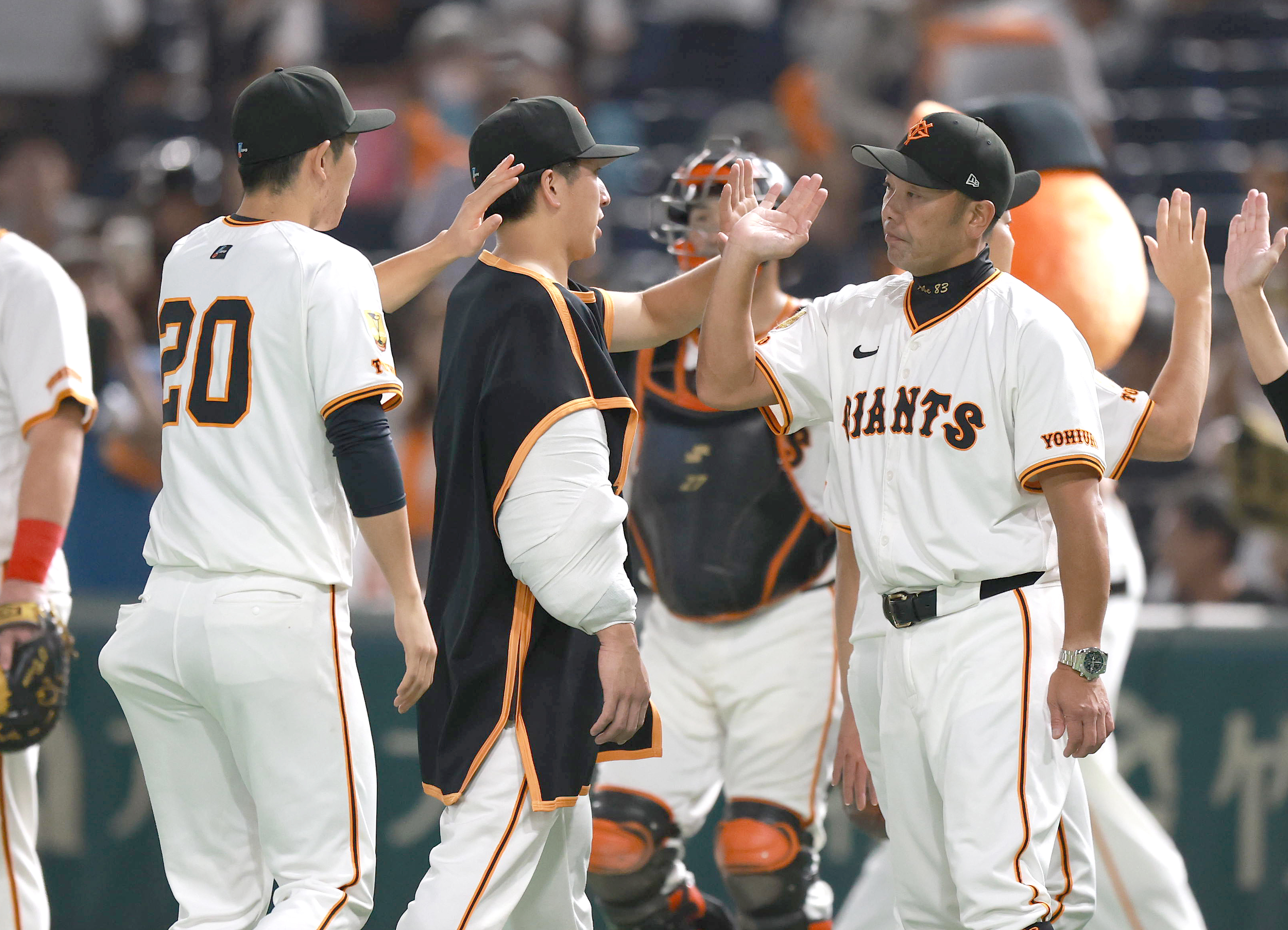 巨人 阿部慎之助 プロコレ ビジター 2015 巨人 阿部慎之助 プロコレ ビジター 2015 - メルカリ