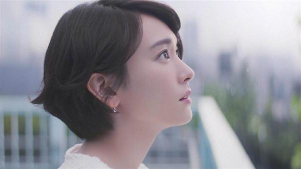 ｃｍウオッチャー 動画付き 恋するガッキーがハミングしながら待つ 彼 とは 1 2ページ イザ