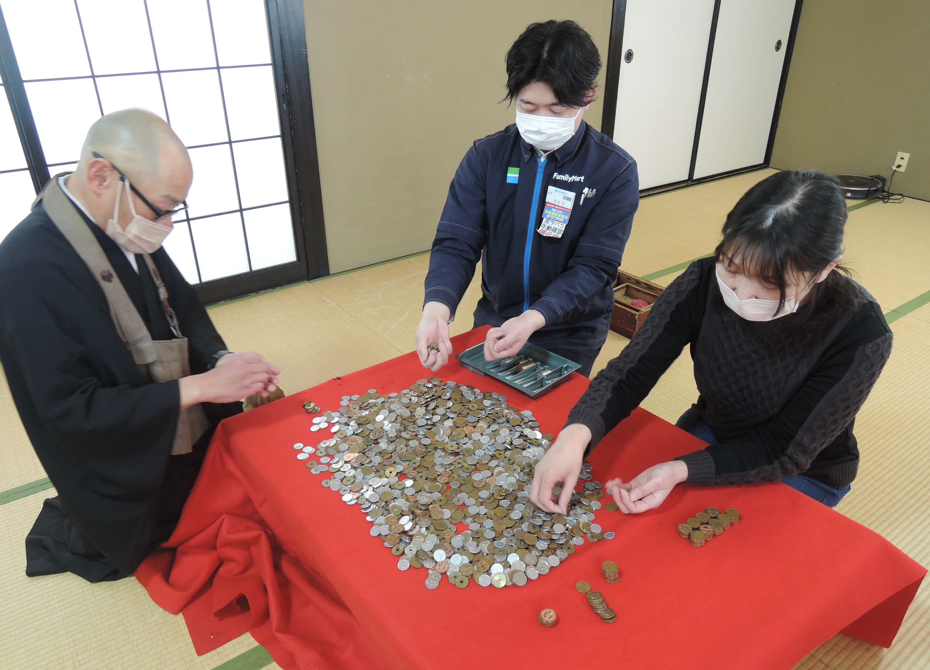 お 賽銭 外国 コイン (99) 사진