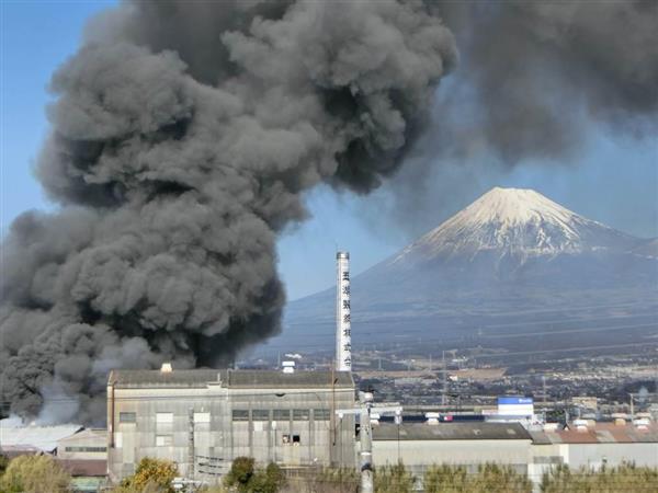 富士市の製紙工場で火災 だるま市で賑わう吉原駅は一時騒然 産経ニュース