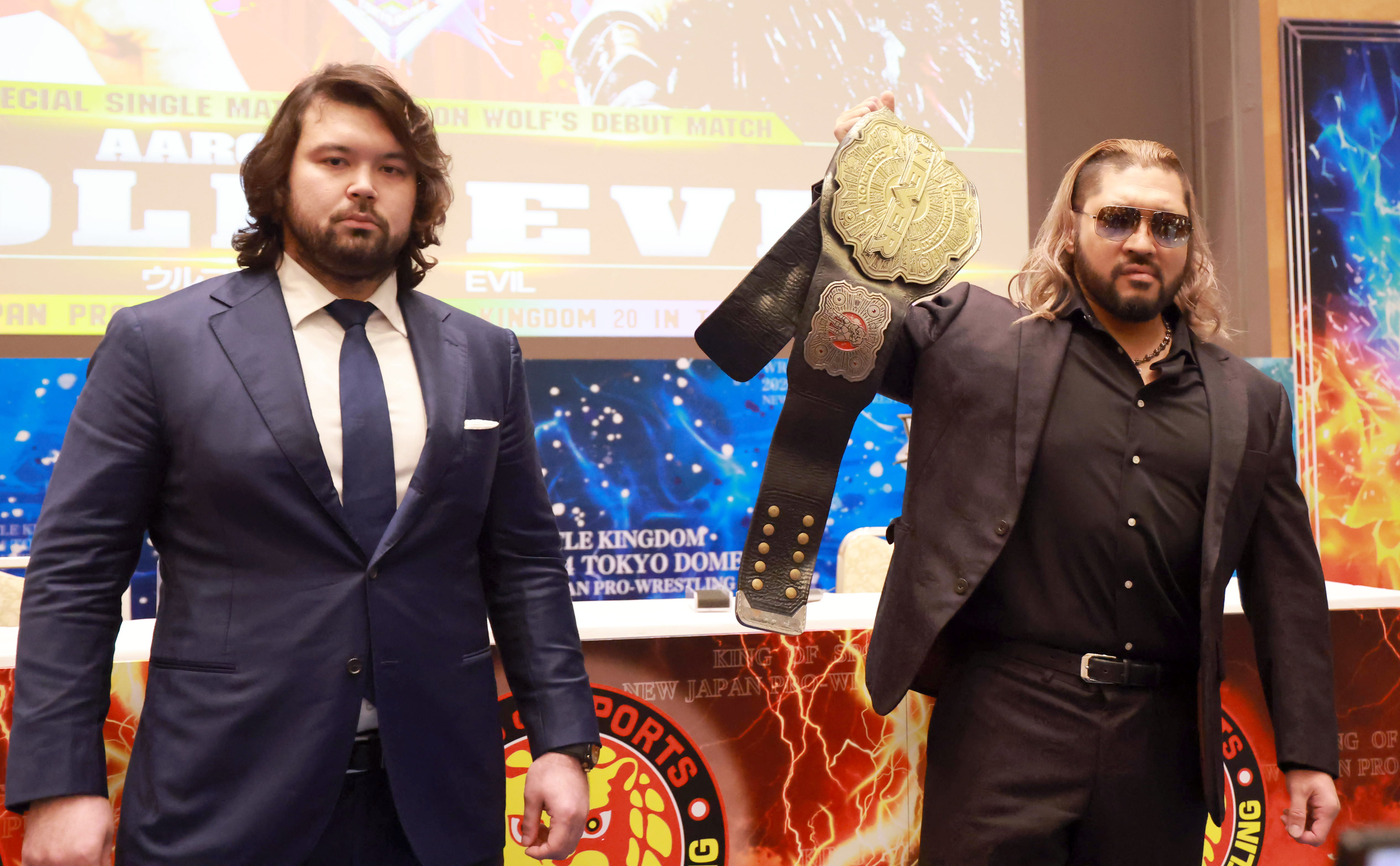 プロレス】ウルフアロン、デビュー戦はタイトルマッチに…EVILのベルト