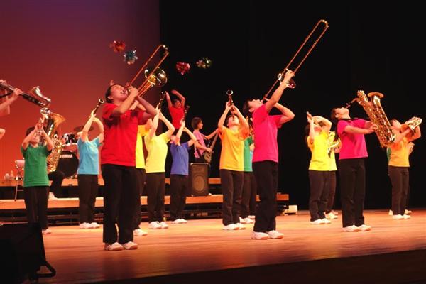 自慢させろ わが高校 福岡県立福岡高校 下 認め合う校風 卒業後の絆に 三大行事の一つ 予餞会 1 3ページ 産経ニュース