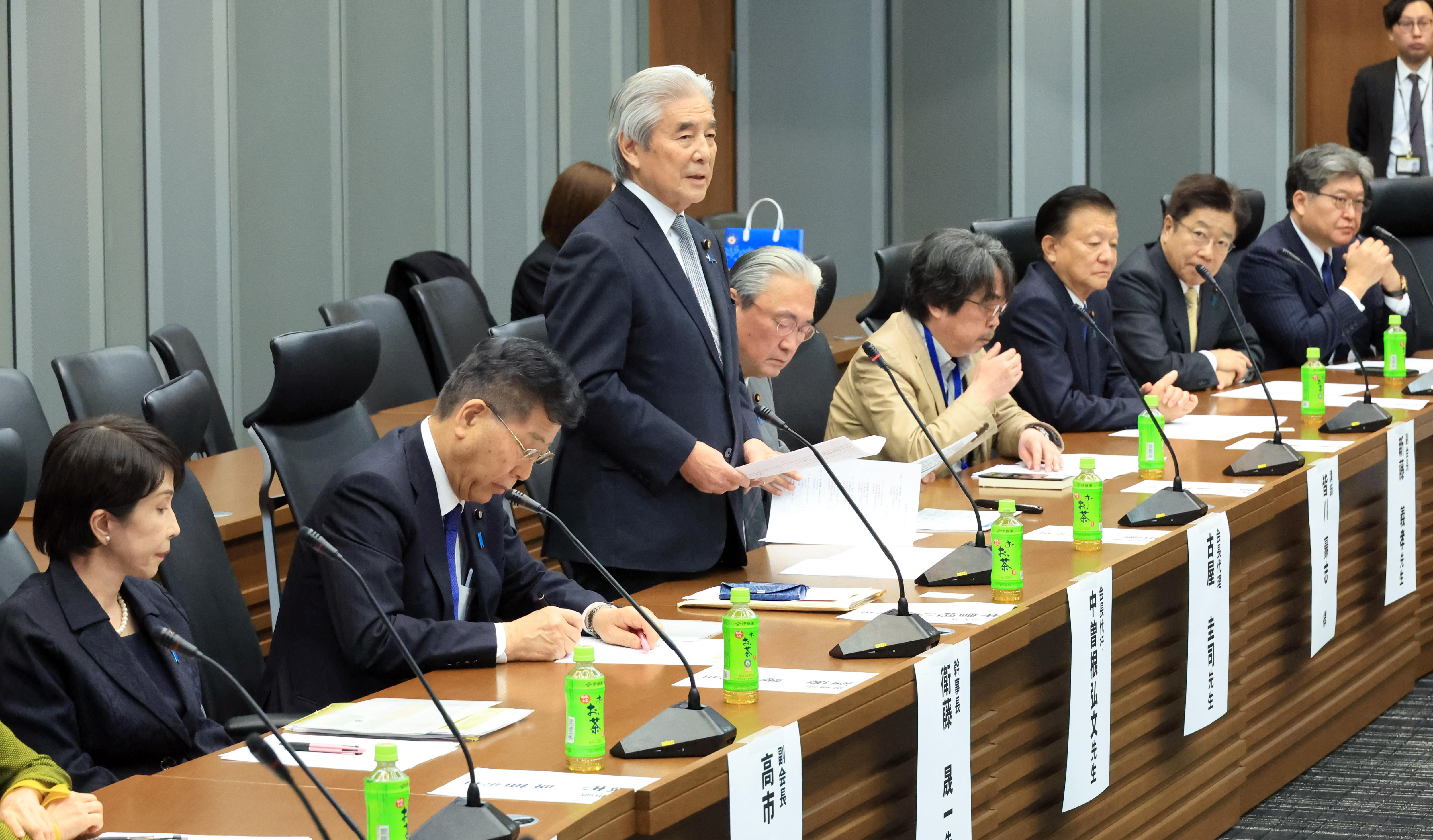 自民「創生『日本』」の勉強会に41人 出席議員一覧 選択的夫婦別姓に