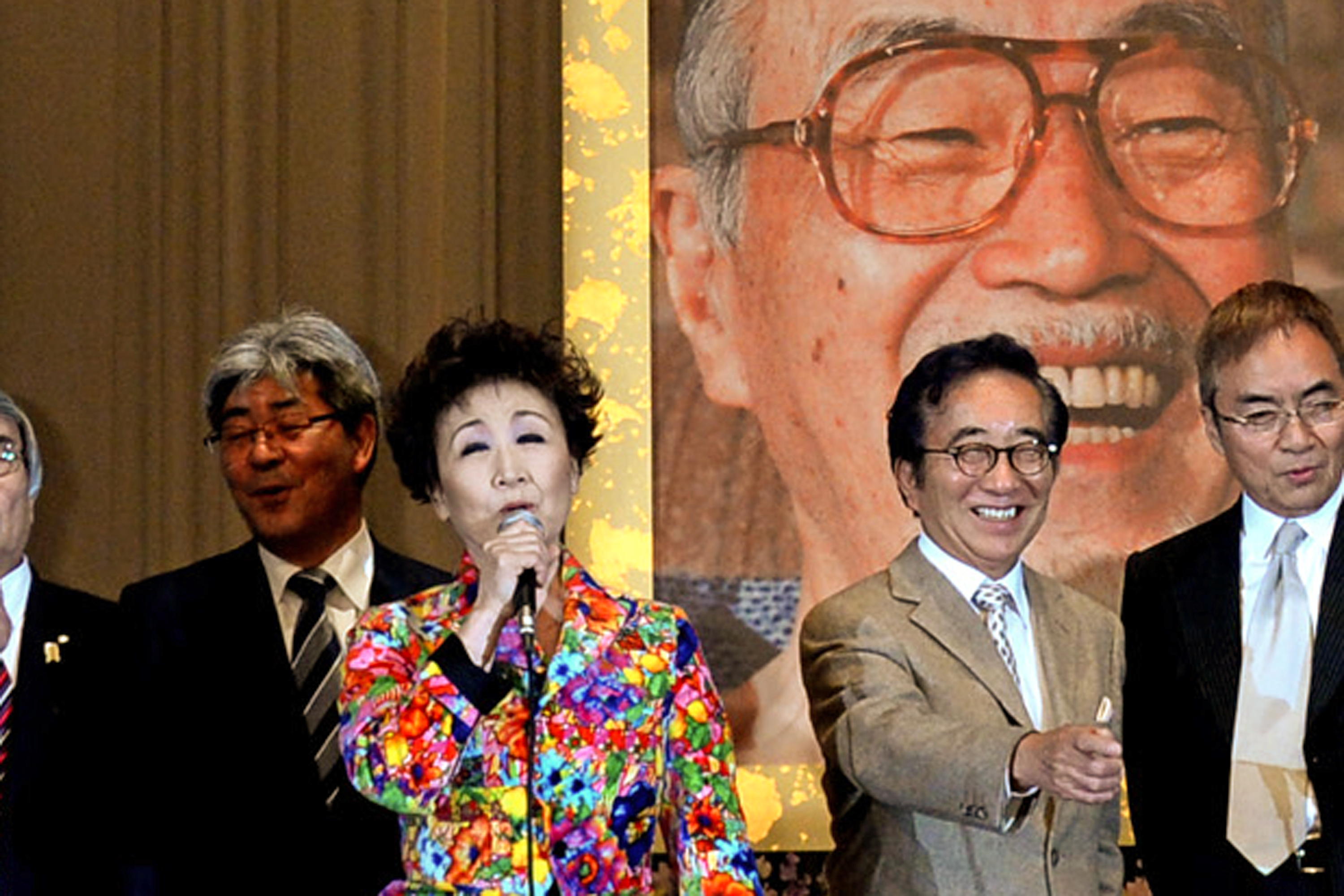 加藤 登紀子 左翼