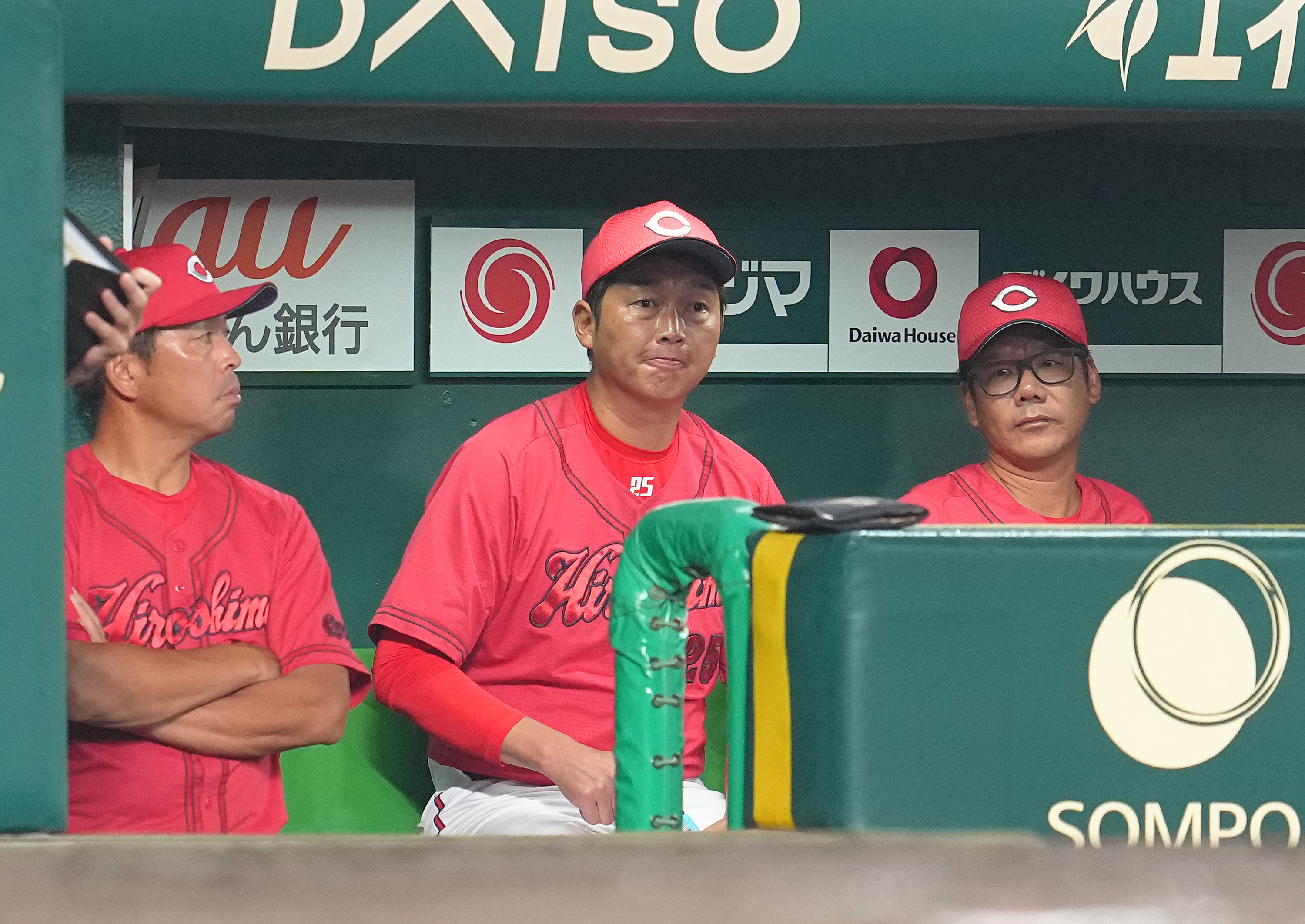 広島、連勝１０でストップ　１日で首位転落も新井監督「ヤマ場はまだ先」