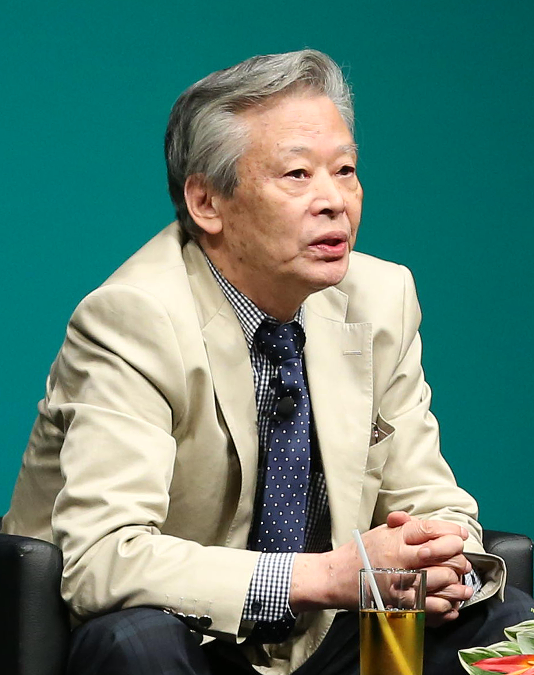 腎臓手術してみないか」ジョークを真に受け ノンフィクション作家 