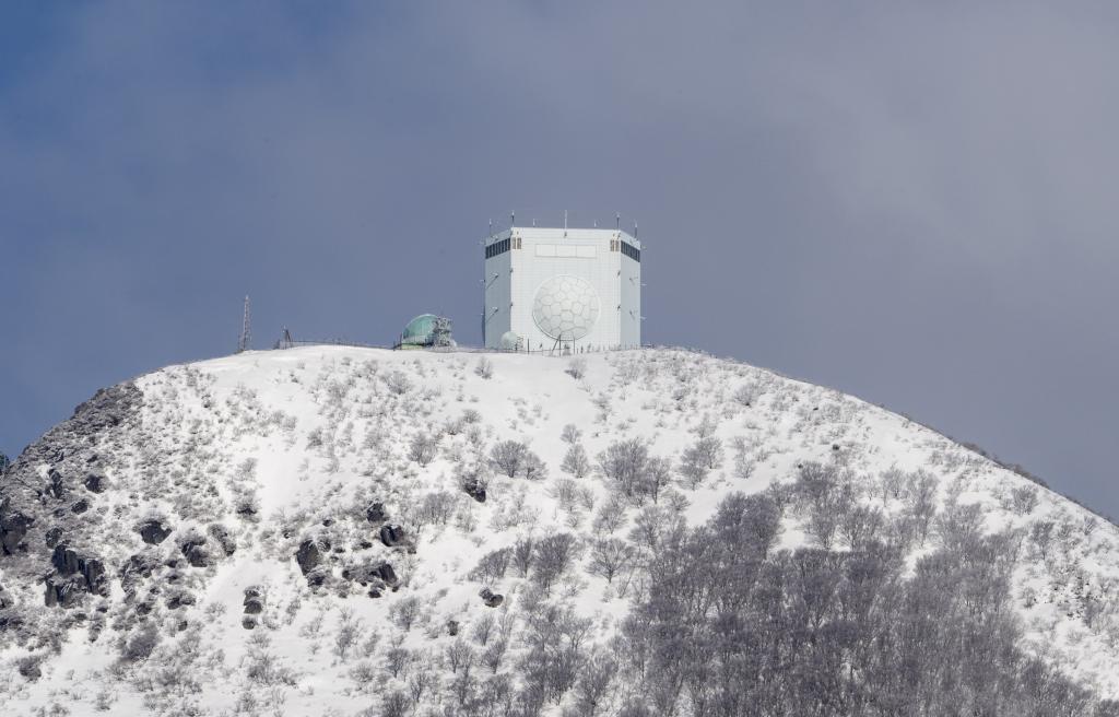 最新国防ファイル】まるで怪獣！？高性能な国産「ガメラレーダー