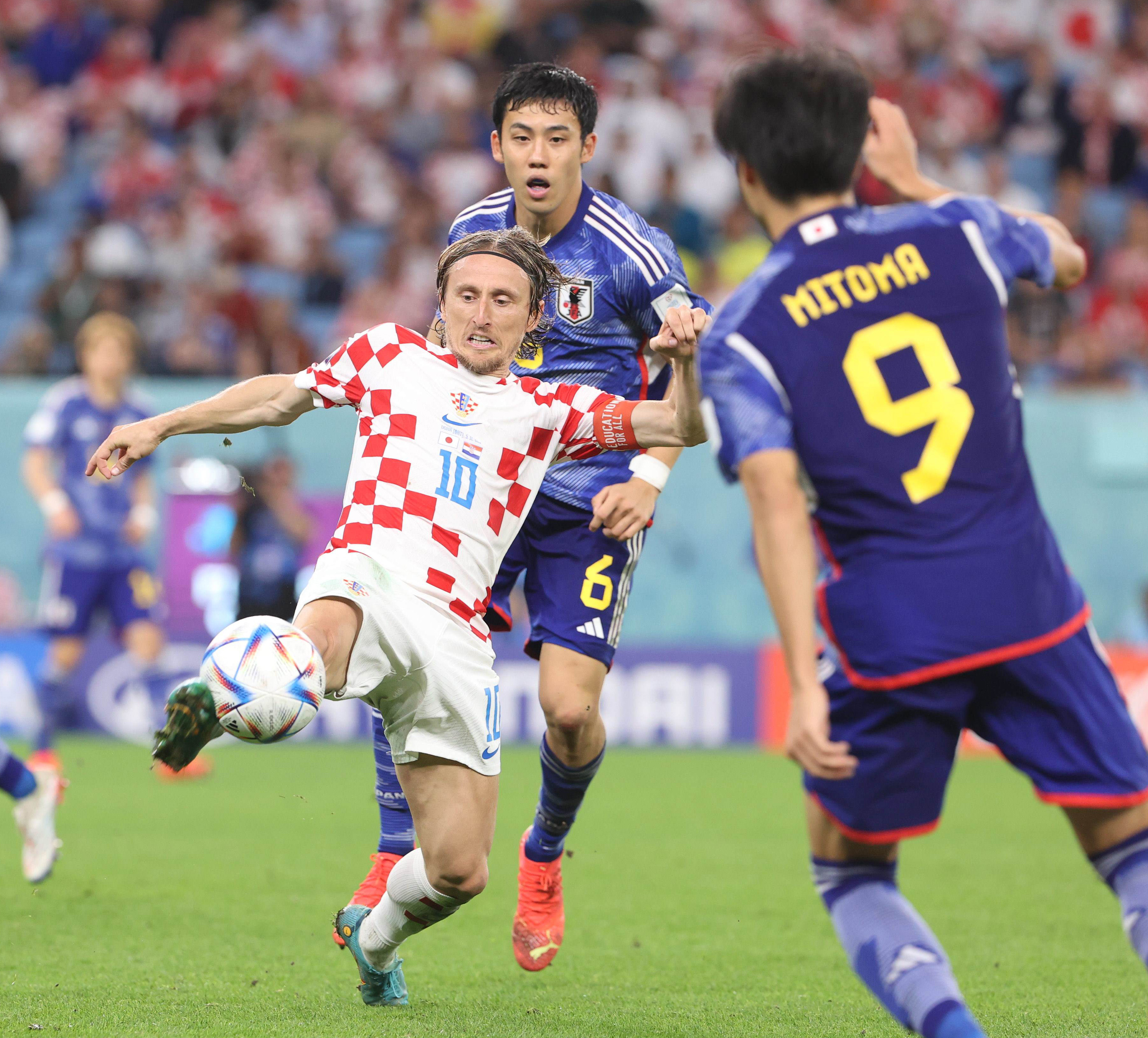 ｗ杯で ３位決定戦 がなかった大会もある ３位と４位では賞金に約２ ８億円の差はあるが サンスポ