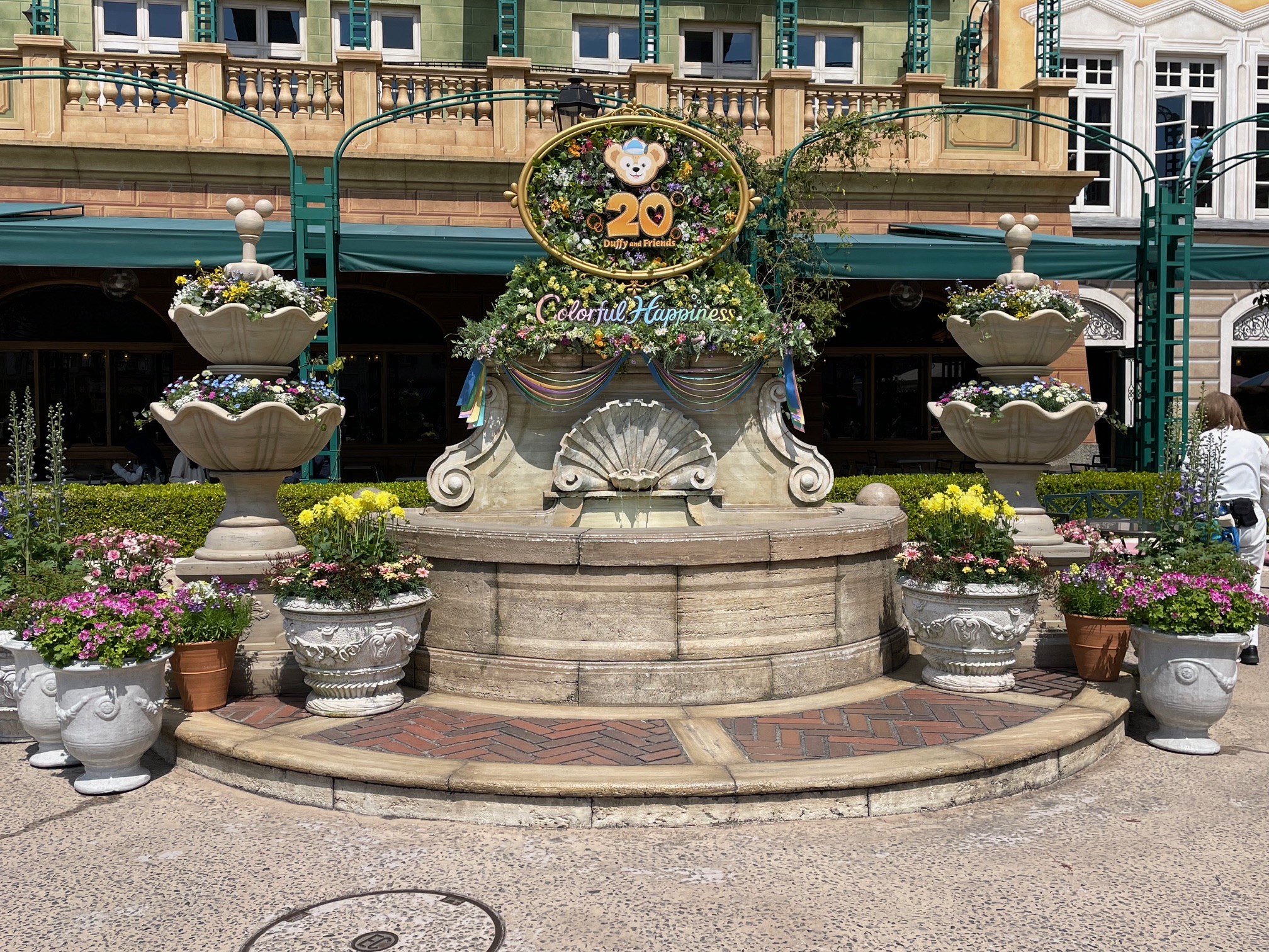 東京ディズニーシー ダッフィー＆フレンズのパレードで癒しのひととき