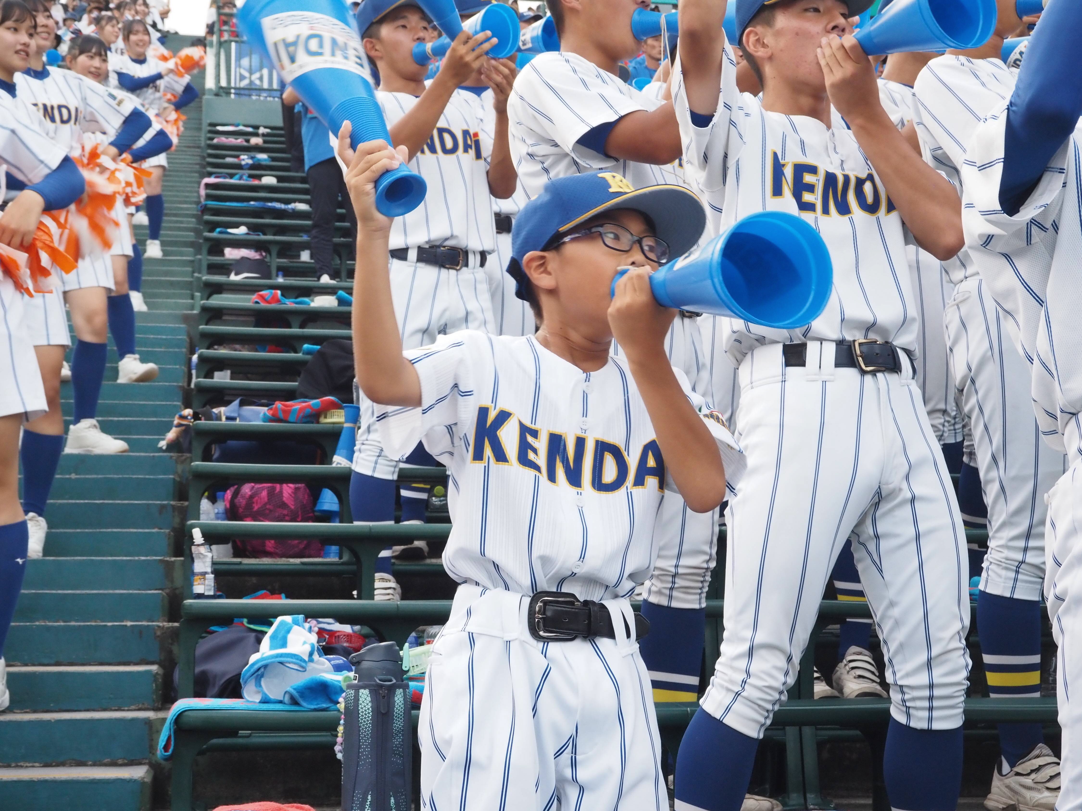 健大高崎　実使用ユニフォーム(下) 甲子園モデル　9番 JUK5HCR2Y5M37BJJL4JPZF3J5A.jpg