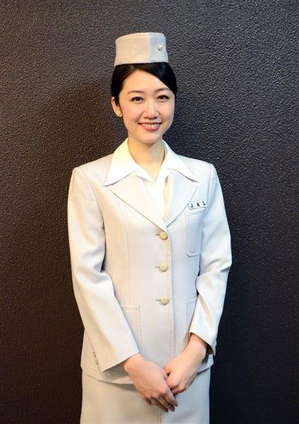 制服図鑑（客室乗務員編）】初代は気品あふれるモダンデザイン 制帽に