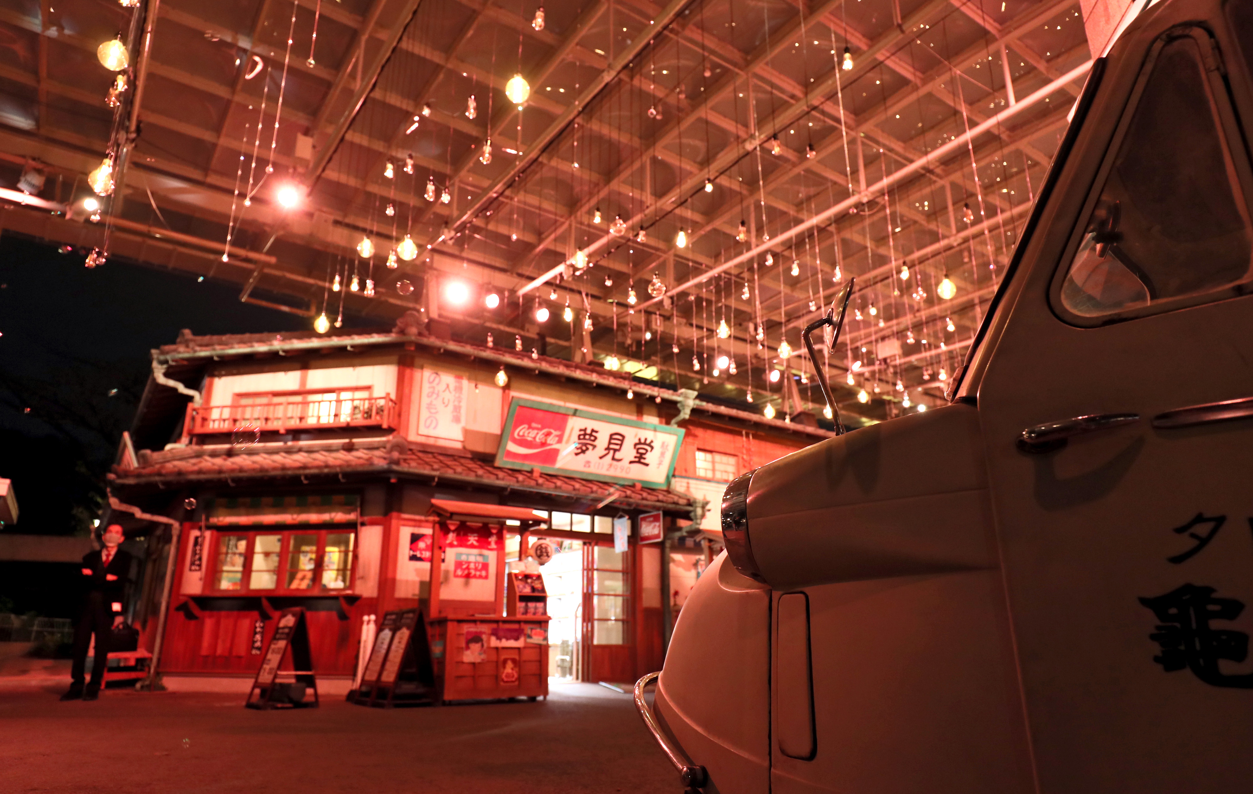 動画】【フォト＆動画】明かりに包まれた「昭和の商店街」 埼玉・所沢