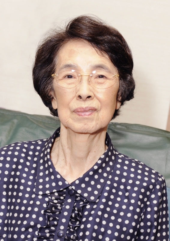 (未使用･未開封品)宮尾登美子原作・松たか子主演　藏 全3枚セット Amazon.co.jp: 宮尾登美子原作・松たか子主演 藏 全3枚セット【NHK