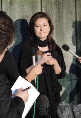 前田健さん通夜 南野陽子が悲痛 後輩でしたけど頼もしくて 1 3ページ サンスポ