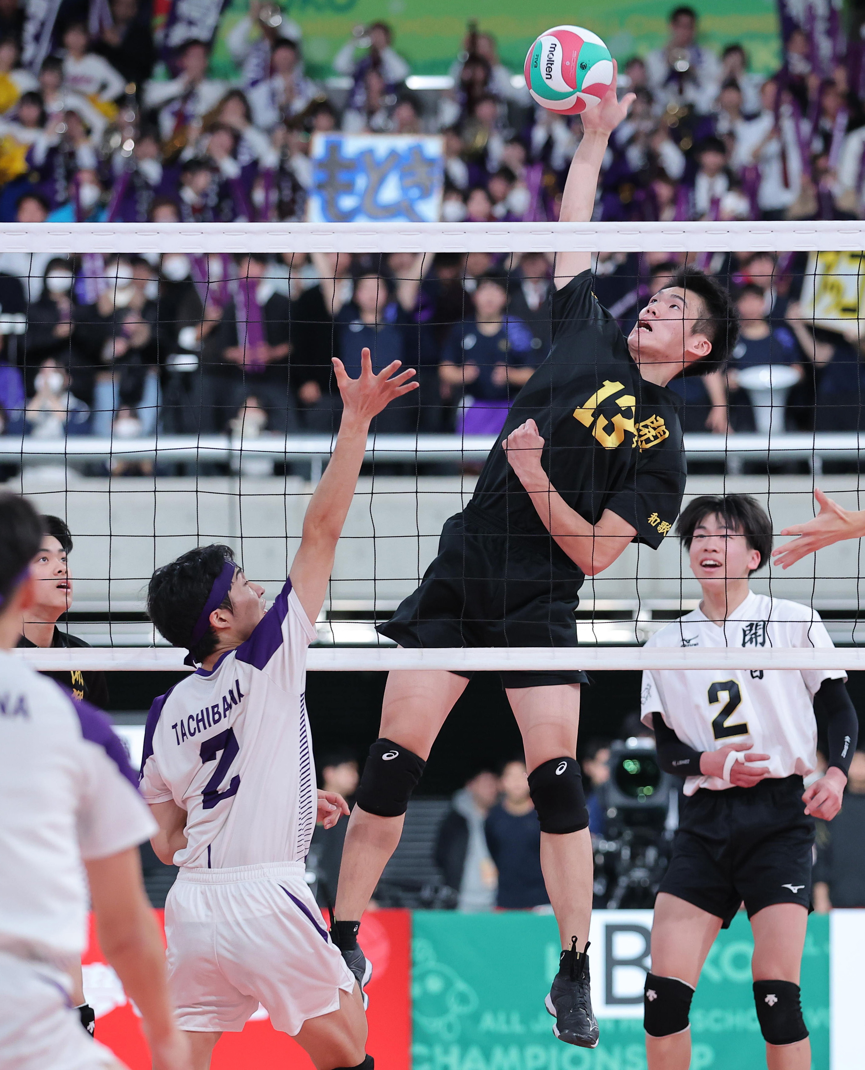 春高バレー 和歌山男子・開智はストレート負け エース奮闘も及ばず