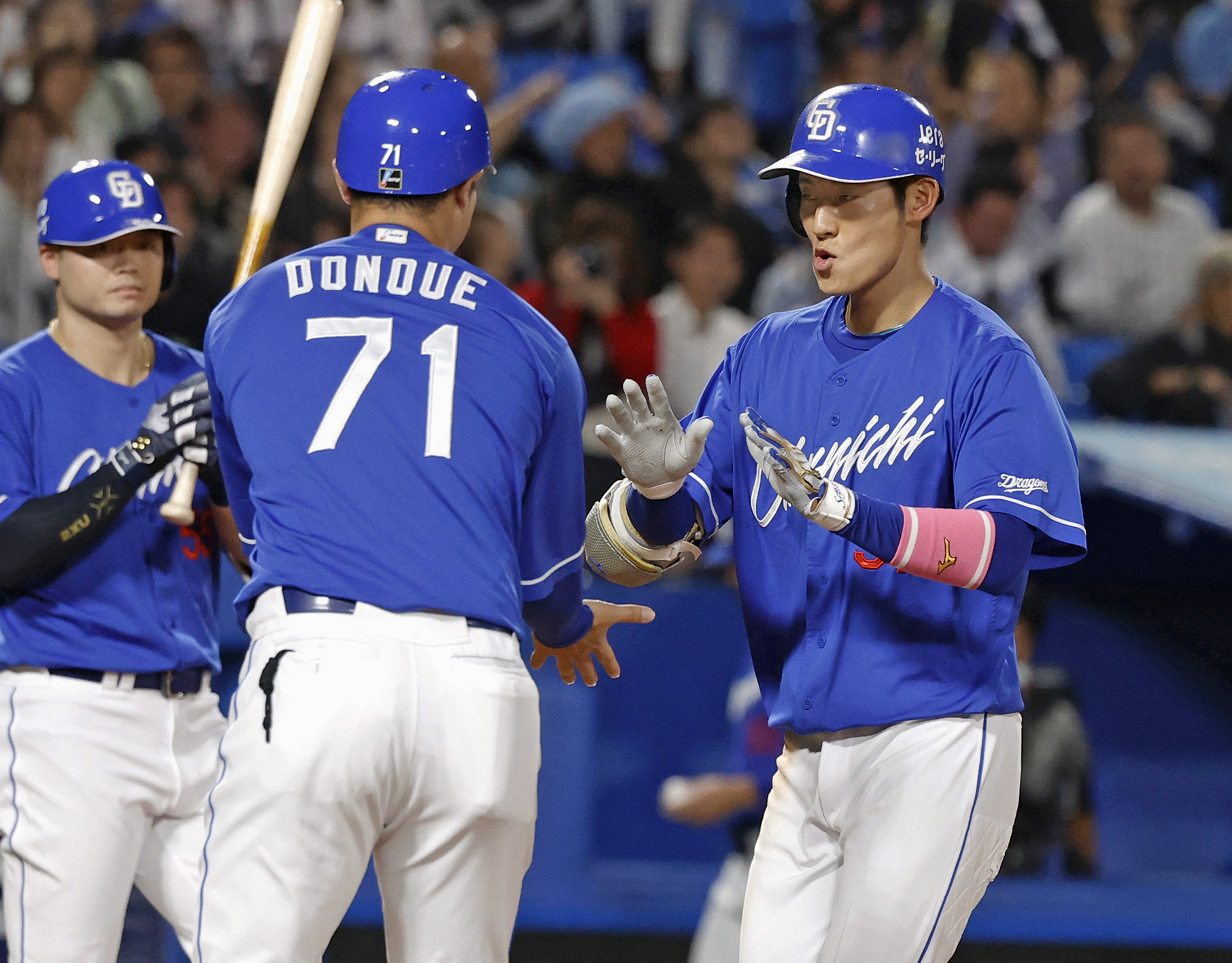 中日、3連勝！ 上林誠知が17号先制2ラン - サンスポ