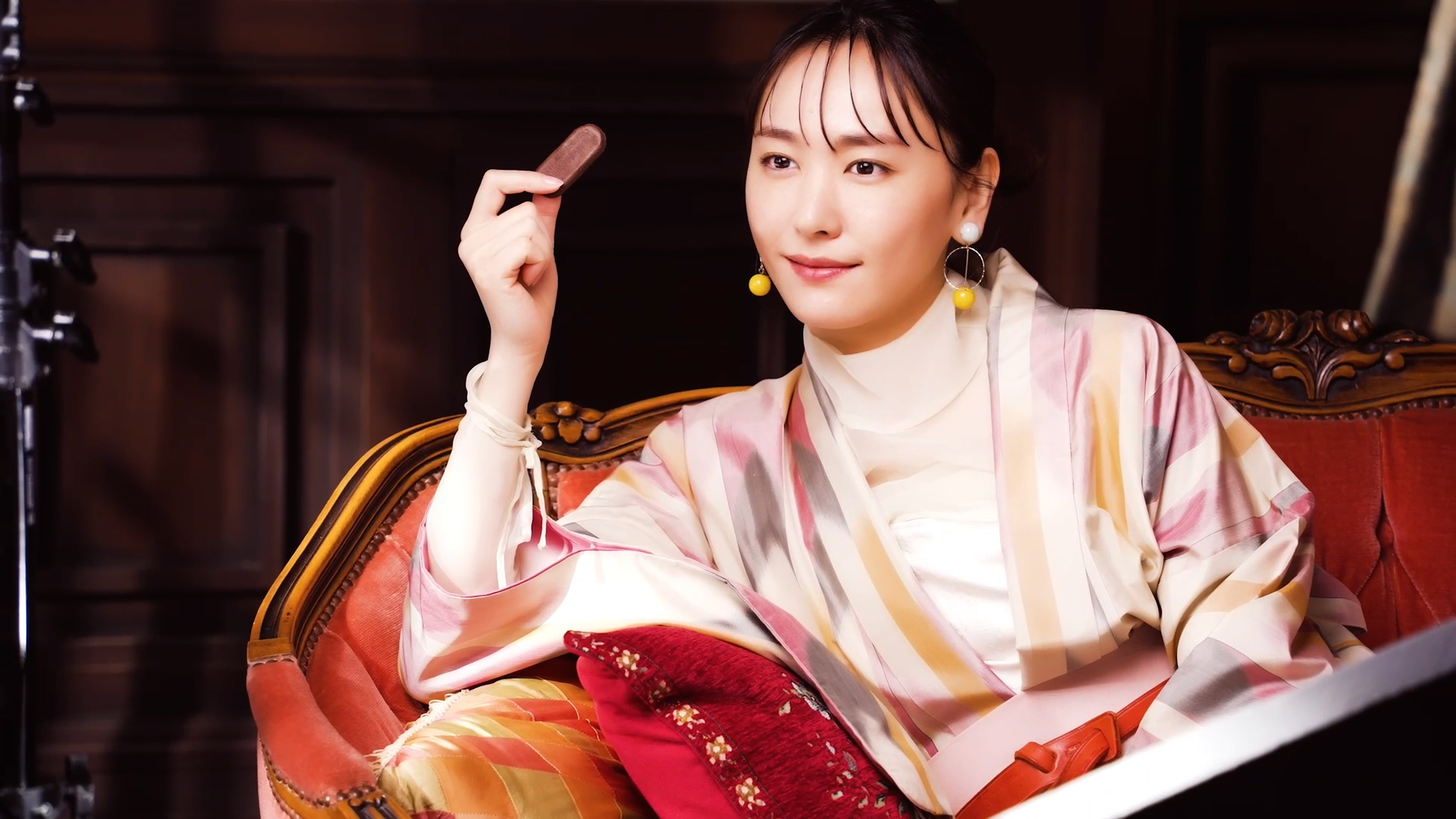 新垣結衣、忘れられない初体験は「初めてのお仕事、初めての撮影