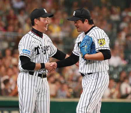 阪神・安藤が引退試合 中日・石川にプロ初本塁打浴びるも野本の