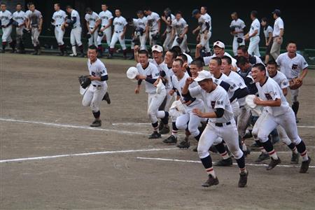 県立の雄福島商 １８年ぶり聖地へ王手 東北スポーツ 1 2ページ サンスポ