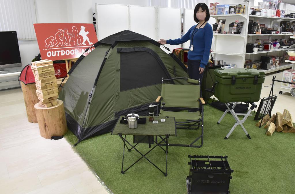 東大阪発、キヤンプ道具が大活況 独自製品開発、EC活用に注力