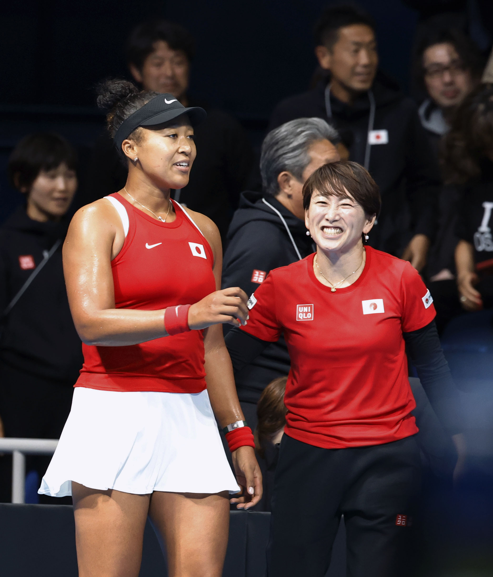 大坂なおみ、出産後初の日本での試合で勝利 試合中に泣く子をみて「娘