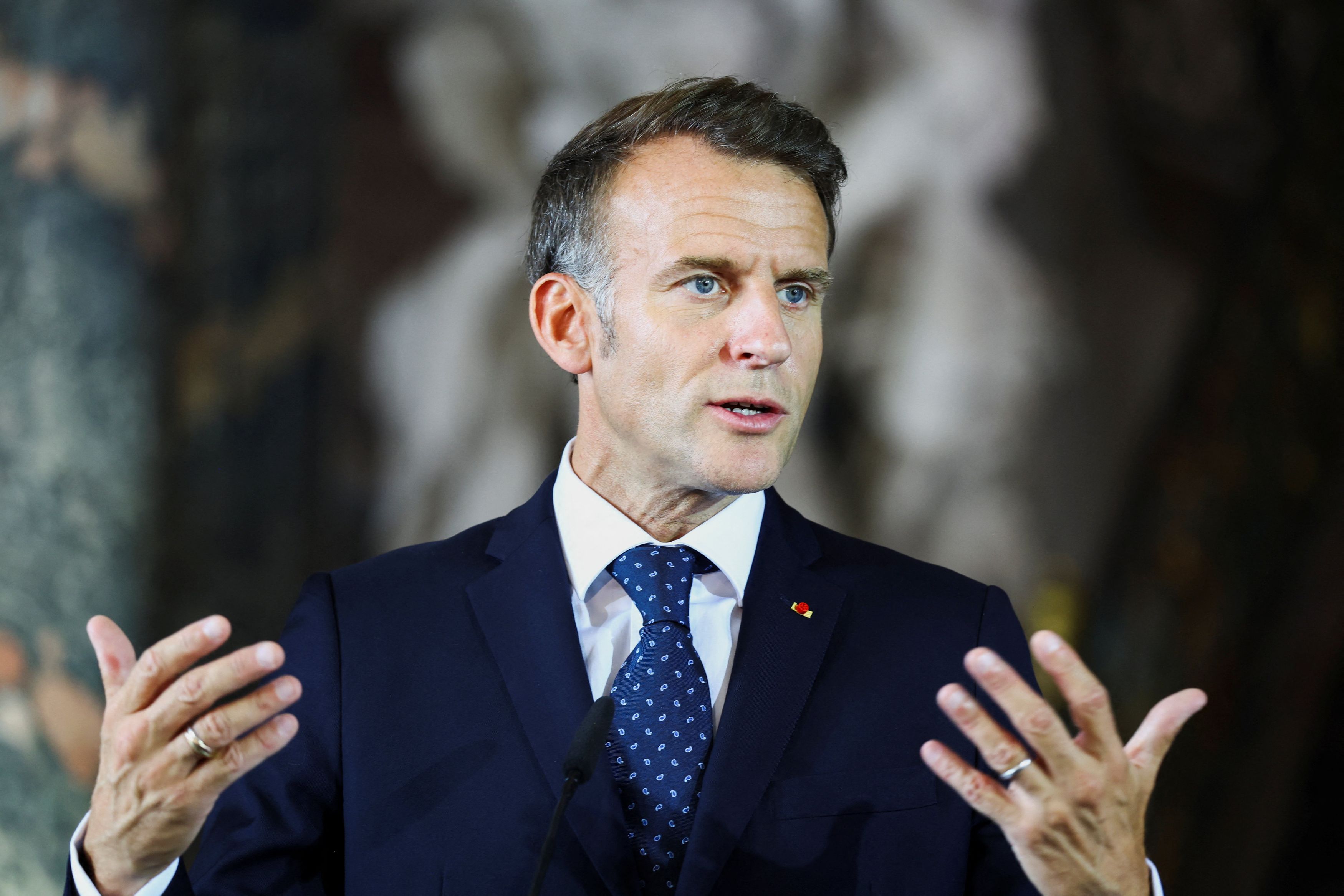 G7、石油備蓄追加放出の可能性を検討へ 数週間内に会合とマクロン仏