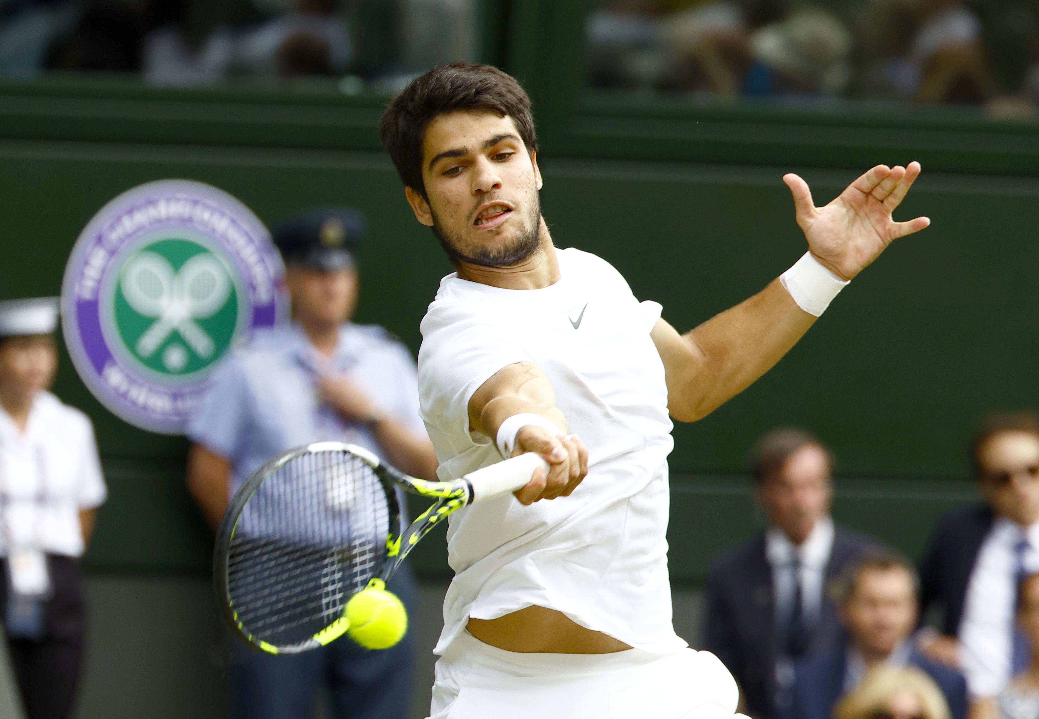 カルロスアルカラス ウィンブルドンウィナー 直筆サインフォト カルロスアルカラス ウィンブルドンウィナー 直筆サインフォト