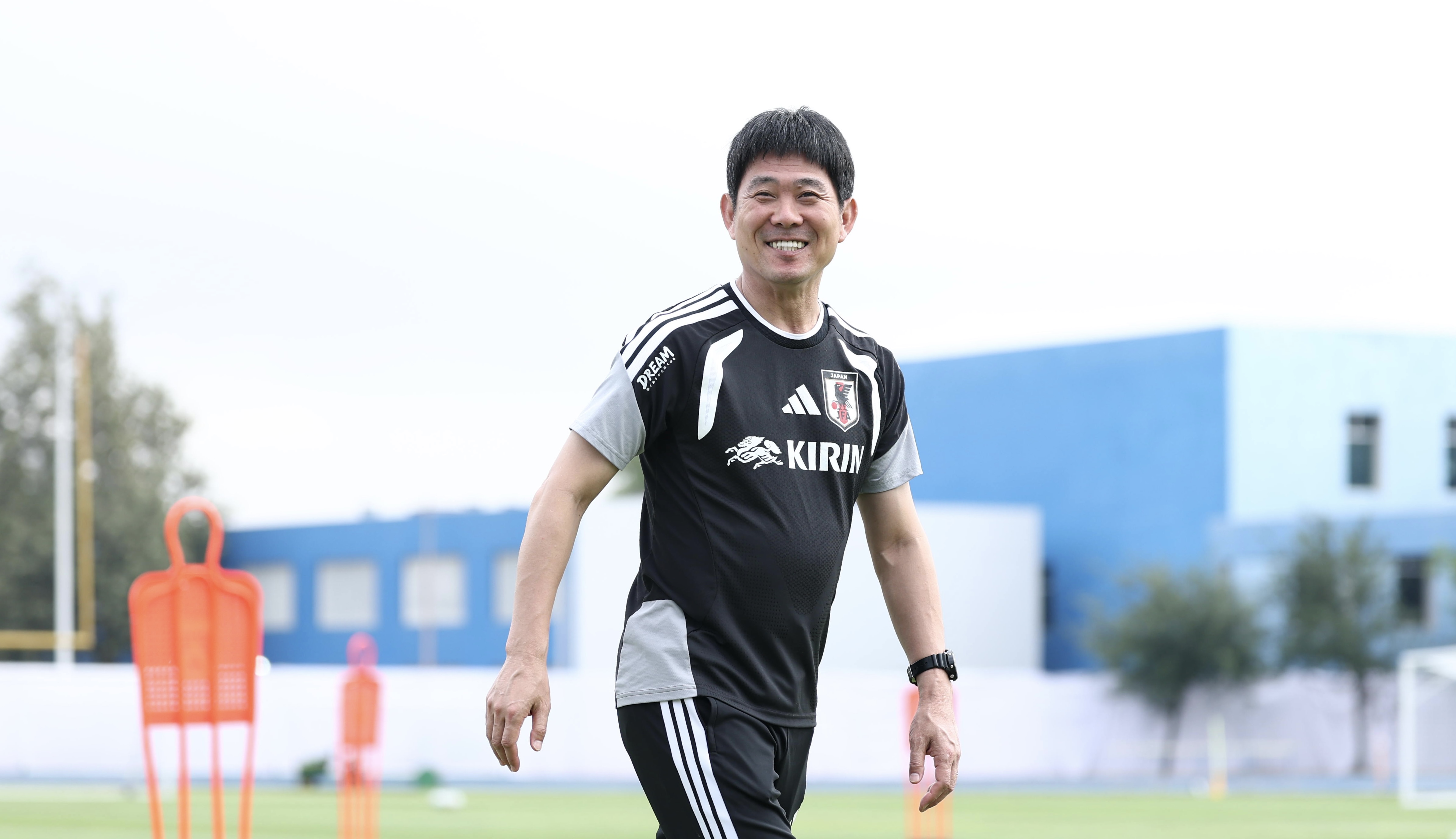 日本代表・森保一監督、〝完全非公開〟の練習試合で鈴木唯人、冨安健洋