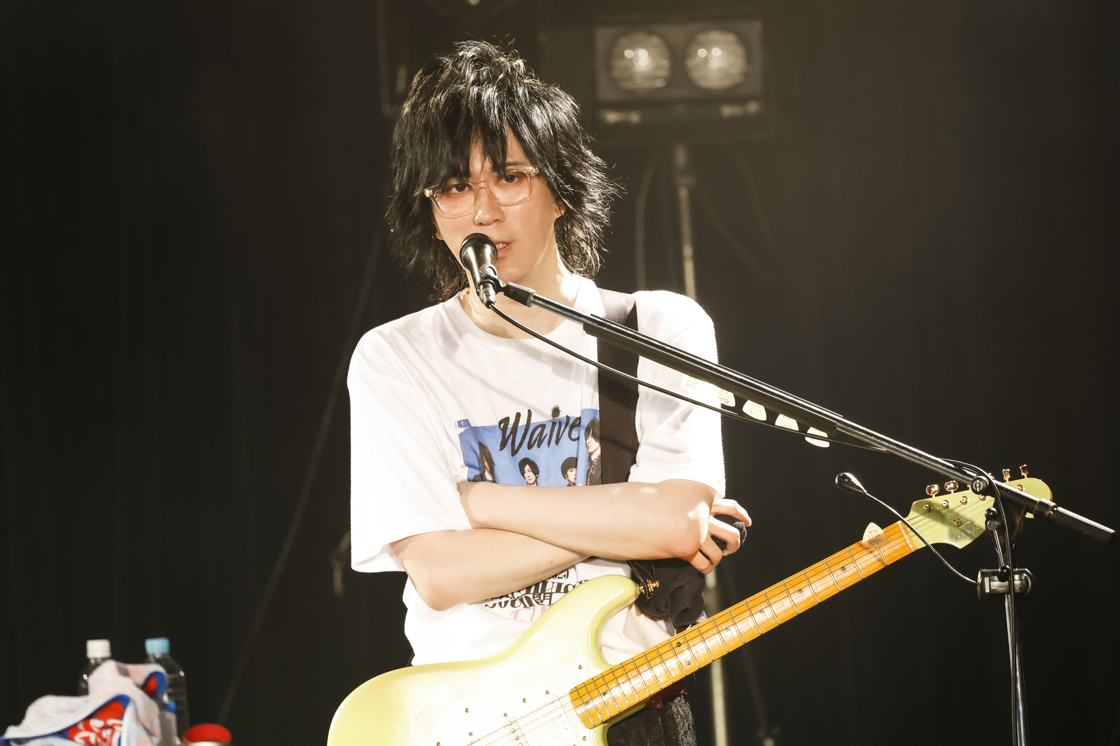 PINK DISTORTION Waive帯付き杉本善徳 ロックバンド「Waive」の杉本善徳、来年1月での解散理由は体調