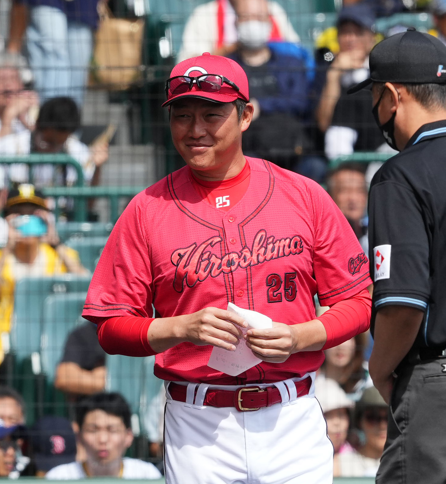 広島・新井貴浩監督、ベンチ外の西川龍馬は「またプチっとなったわけではない」