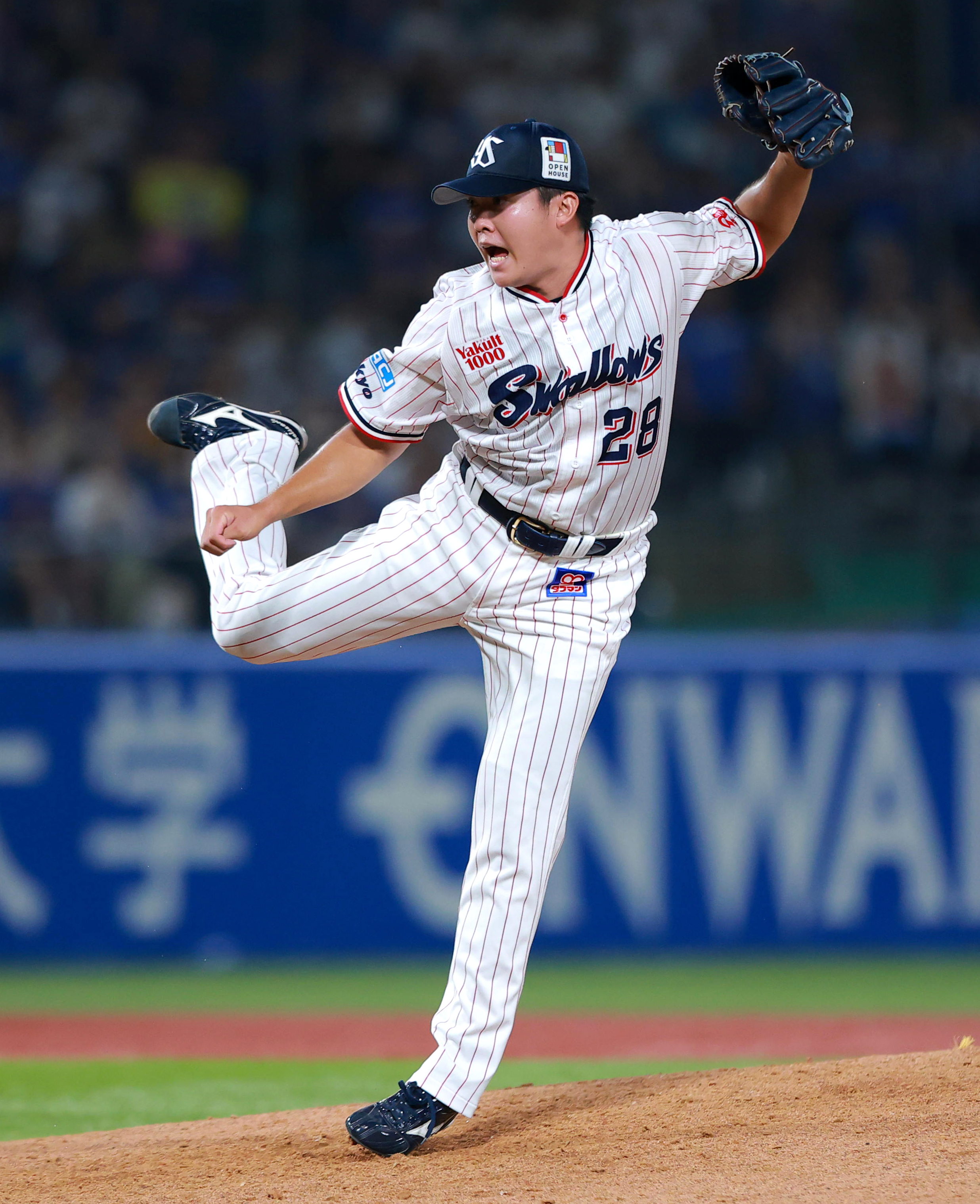 スワローズ　松本健吾投手　プロ初勝利ユニフォーム　Sサイズ 松本健吾 プロ初勝利記念グッズの受注販売について | ニュース | 東京