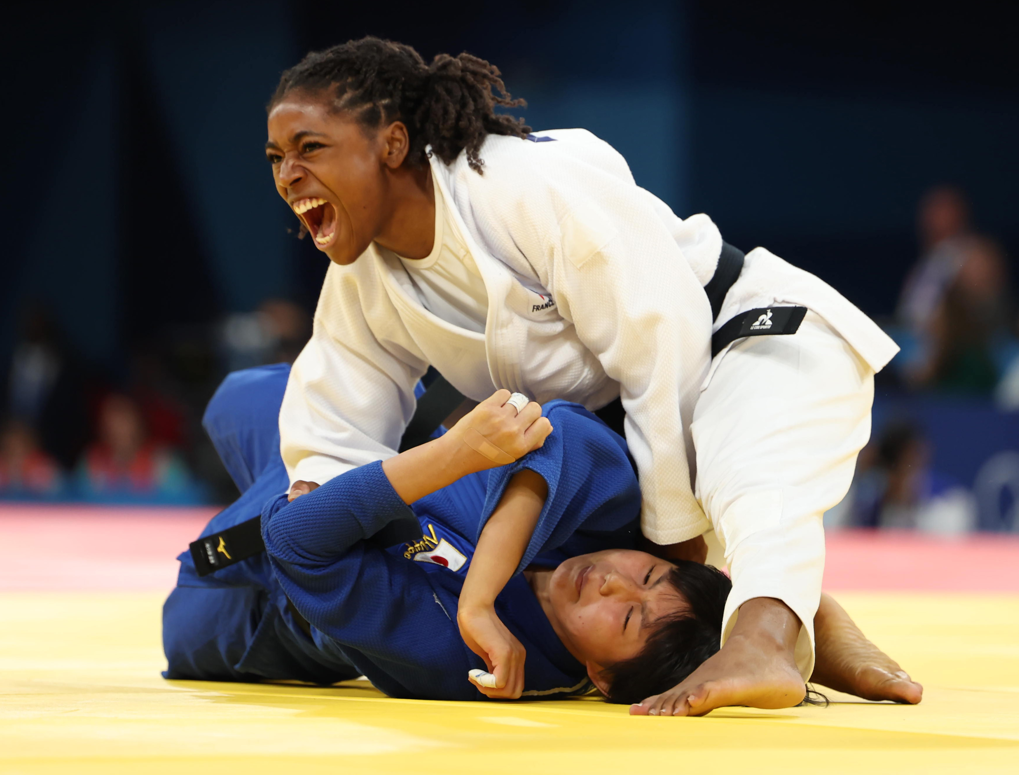 女子57キロ級 船久保遥香が準々決勝で地元フランスのシジクに