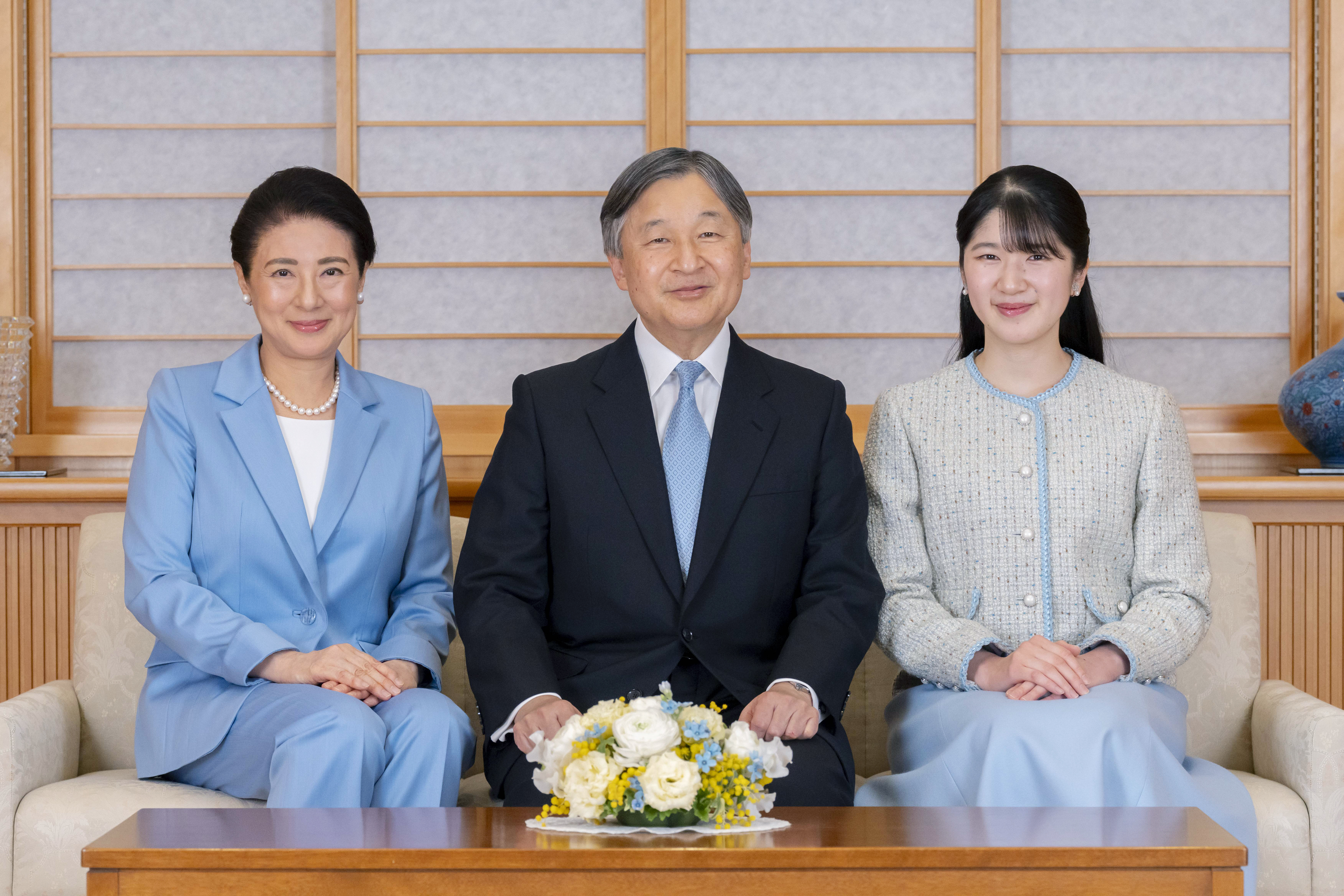 動画】天皇陛下、66歳誕生日ご会見「国民と苦楽を共に」 ご一家で冬季