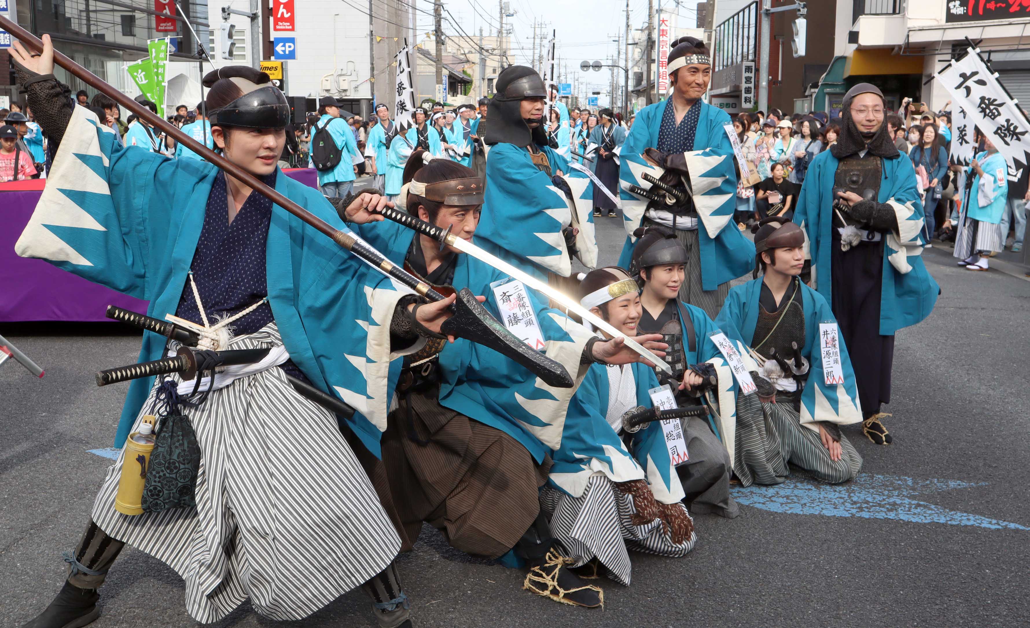 動画】土方歳三の故郷で「ひの新選組まつり」開催 甲州街道で隊士が