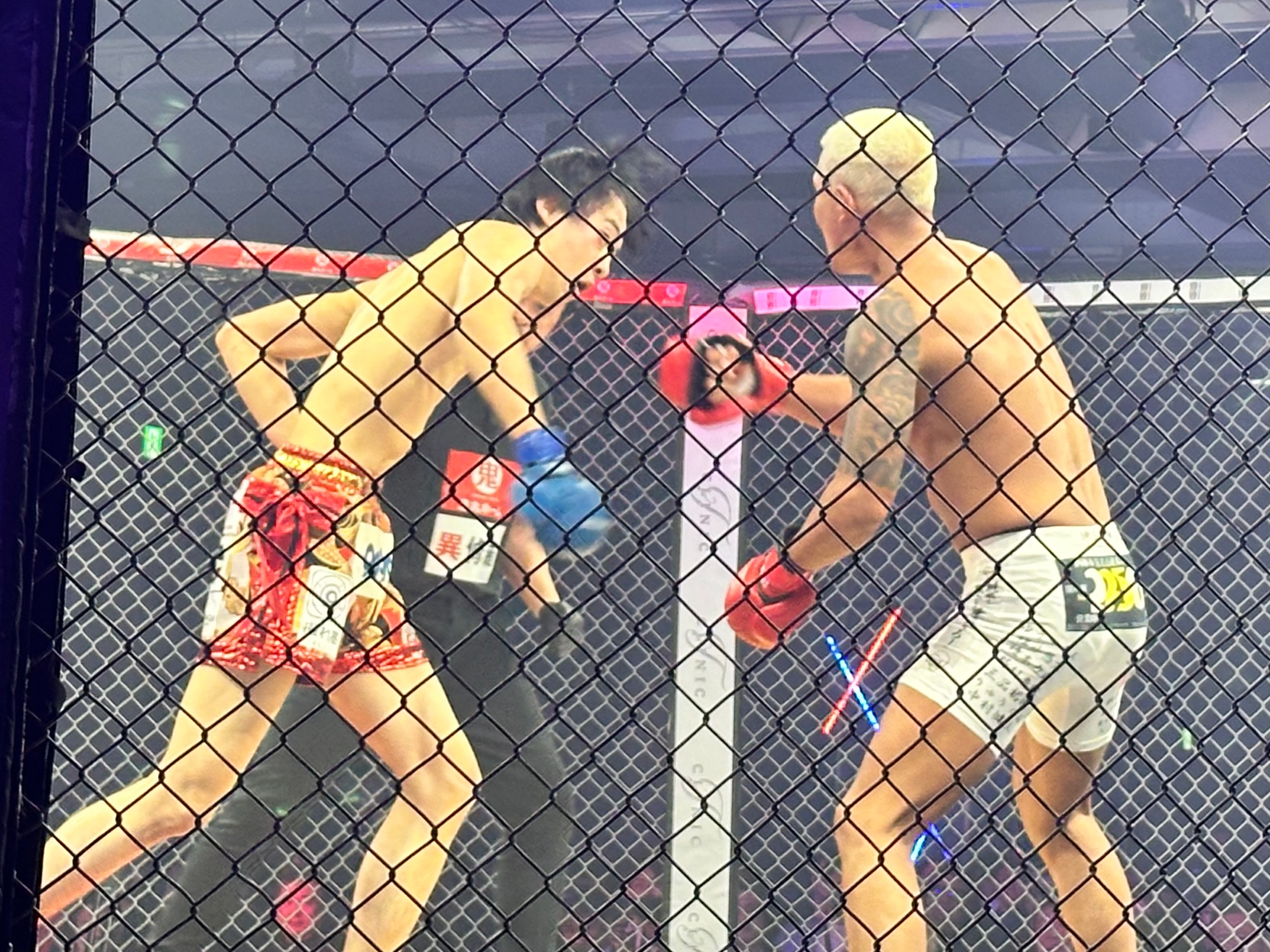 ブレイキングダウン11】オープニングマッチの〝イケメンvs不良〟は