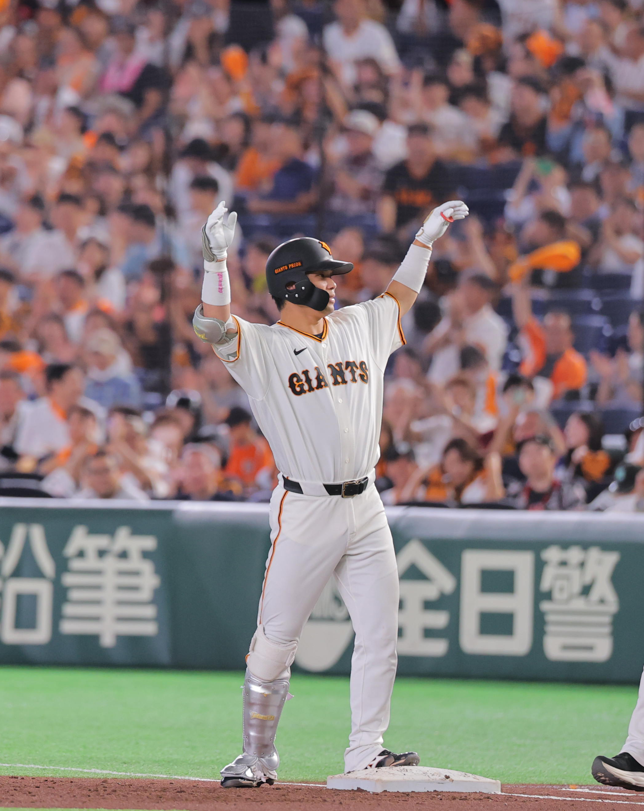 巨人、大城卓三の先制打やダルベックのソロなどで効果的に加点し快勝 3