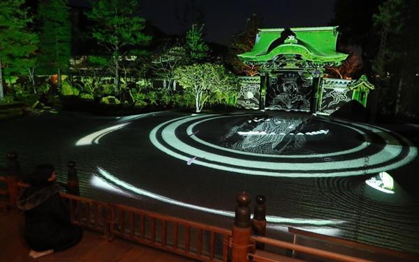 動画 幻想的な光の芸術 京都 高台寺 ３月９日の夜間特別拝観前に試験点灯 イザ