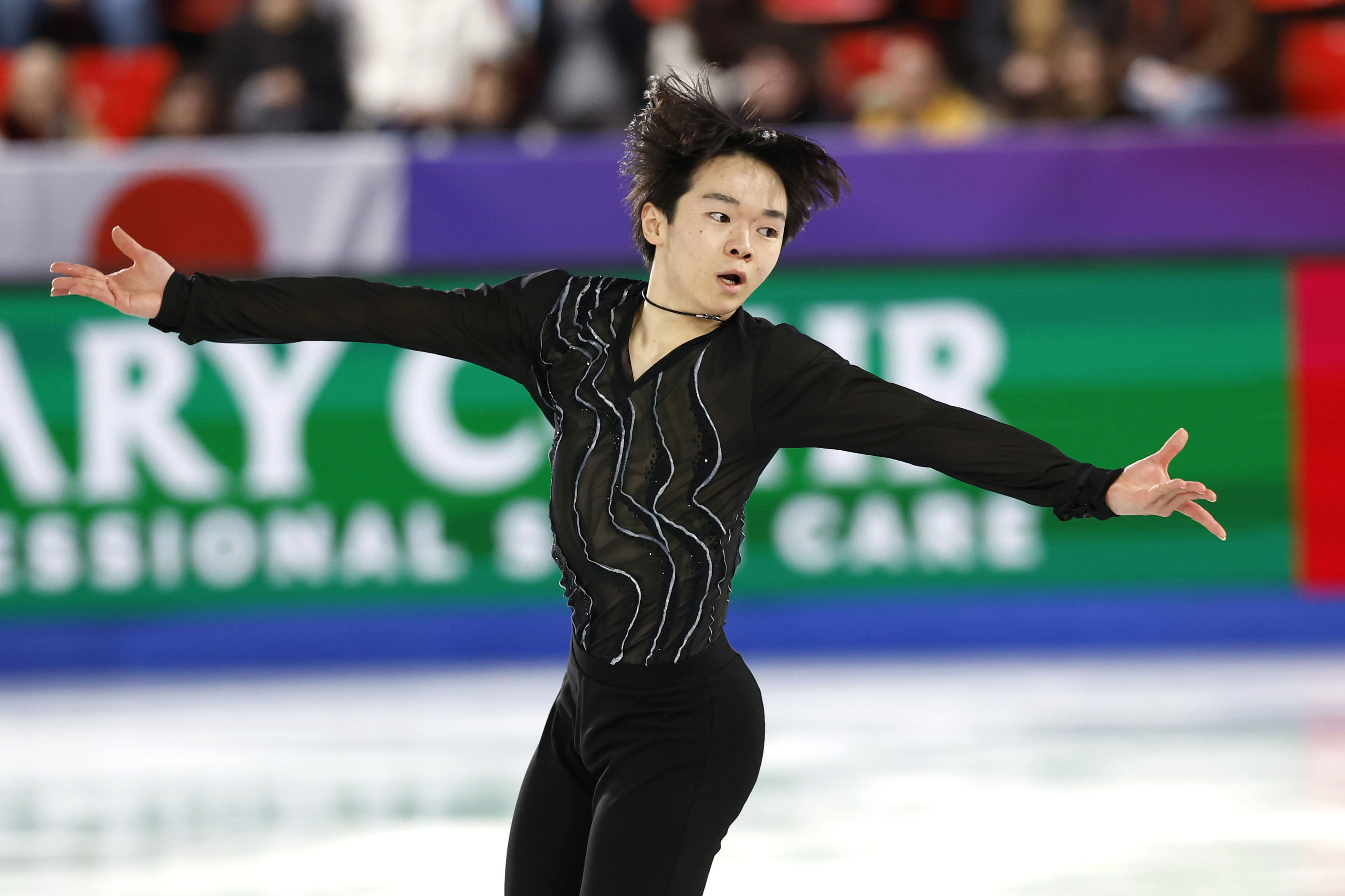 ペア三浦璃来、木原龍一組は2位 鍵山優真2位発進、フィギュアの