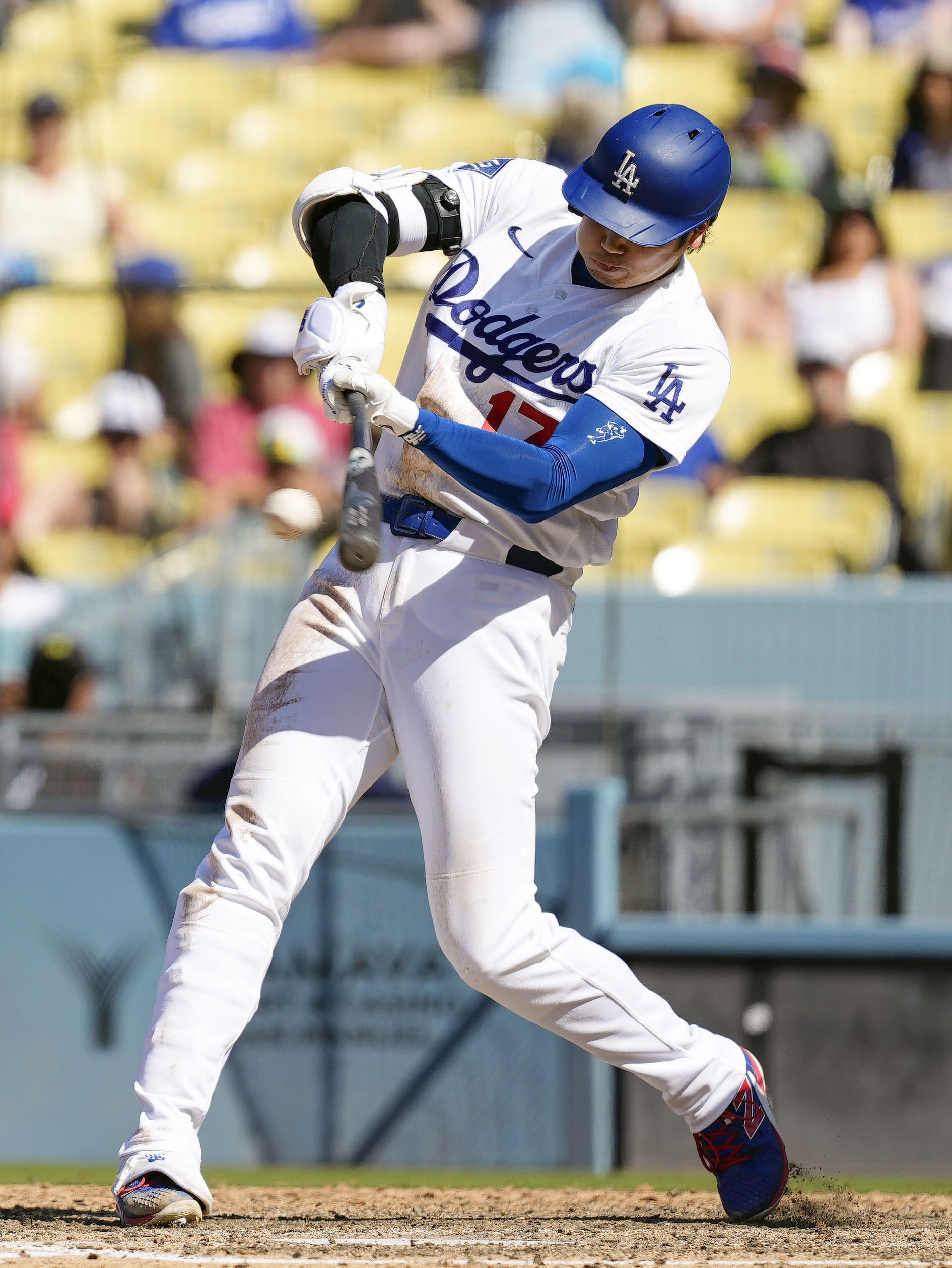 ドジャース山本由伸が10奪三振で5勝目、大谷翔平2安打 レッドソックス