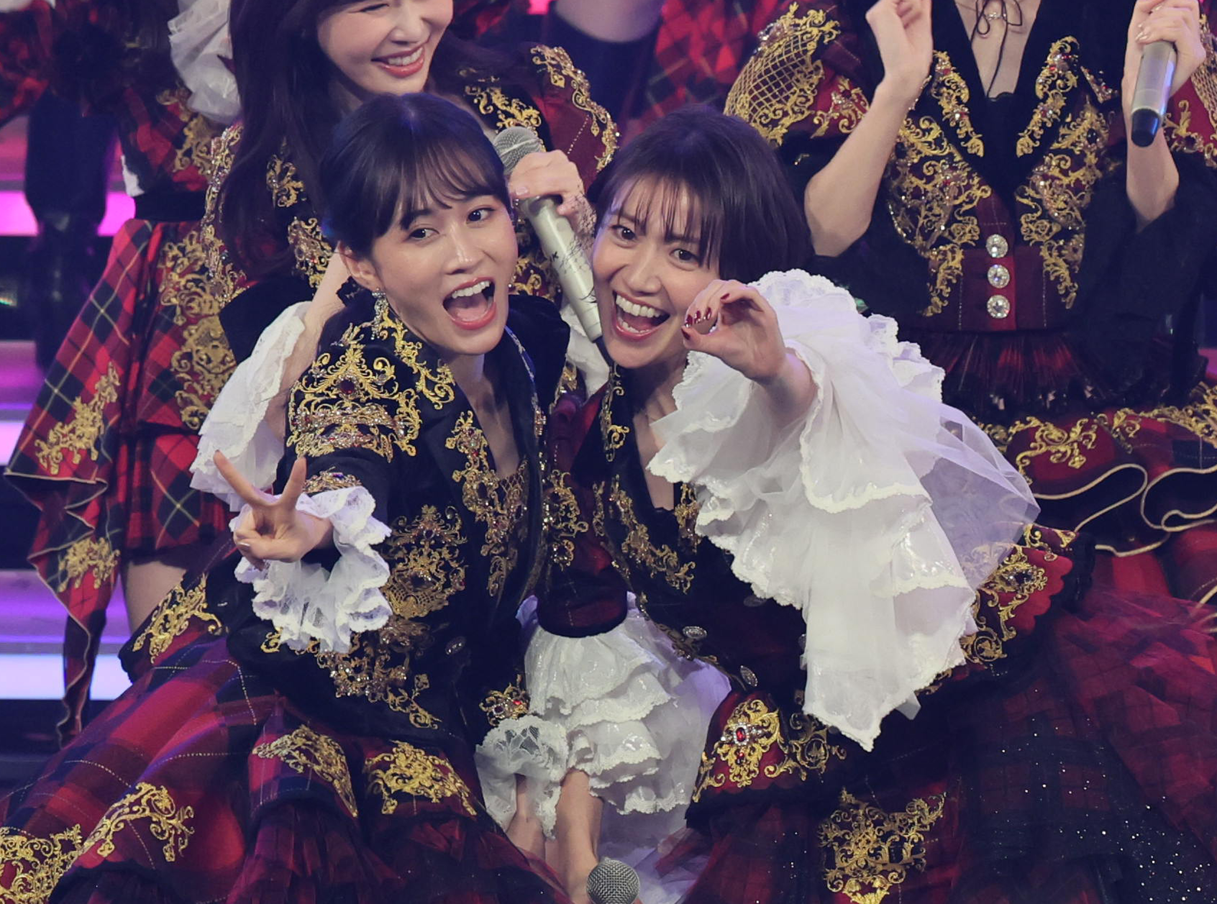 紅白速報⑨AKB48神セブンも登場 ちゃんみなとHANA、共演で圧倒的
