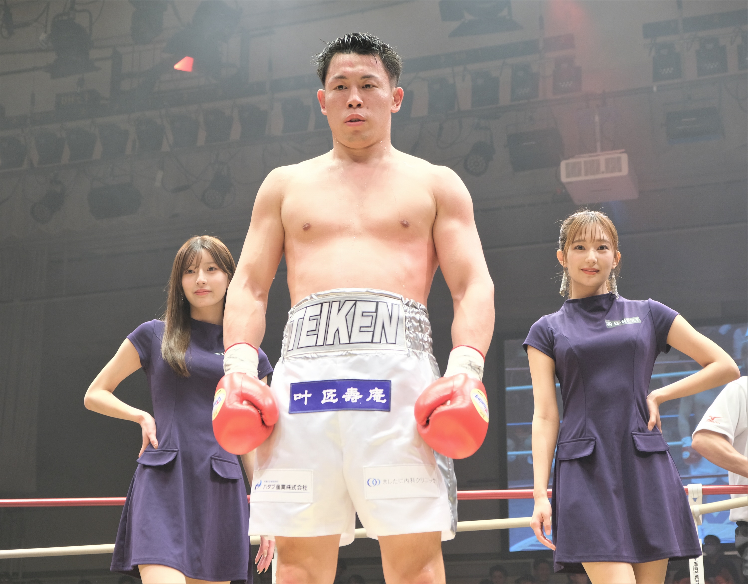 ボクシング】アマ12冠の荒本一成、東洋太平洋ミドル級ランカーに判定