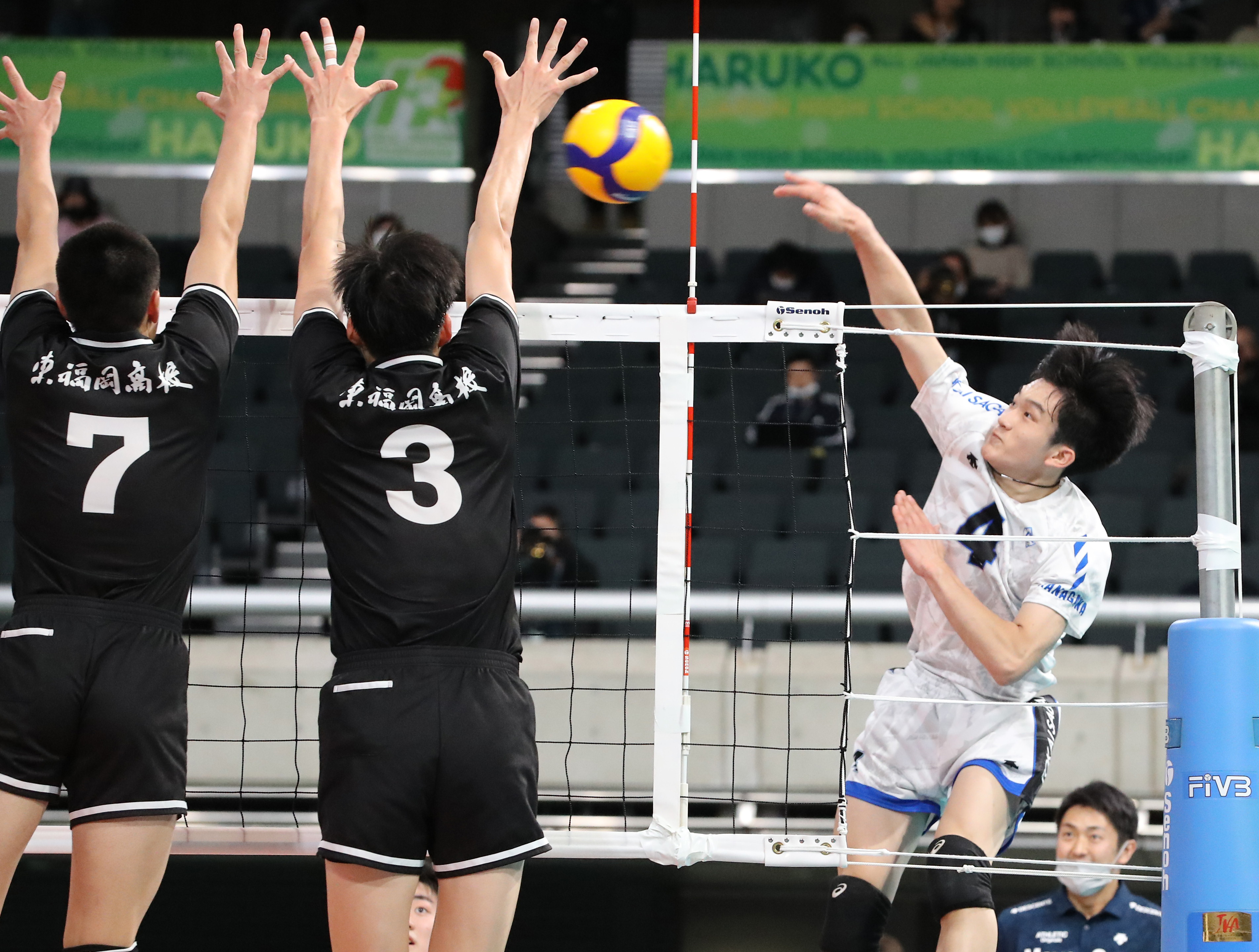 東海大相模は東福岡のブロックに完敗 田路監督 経験したことのない高さ 一番の宿題です 春高バレー サンスポ
