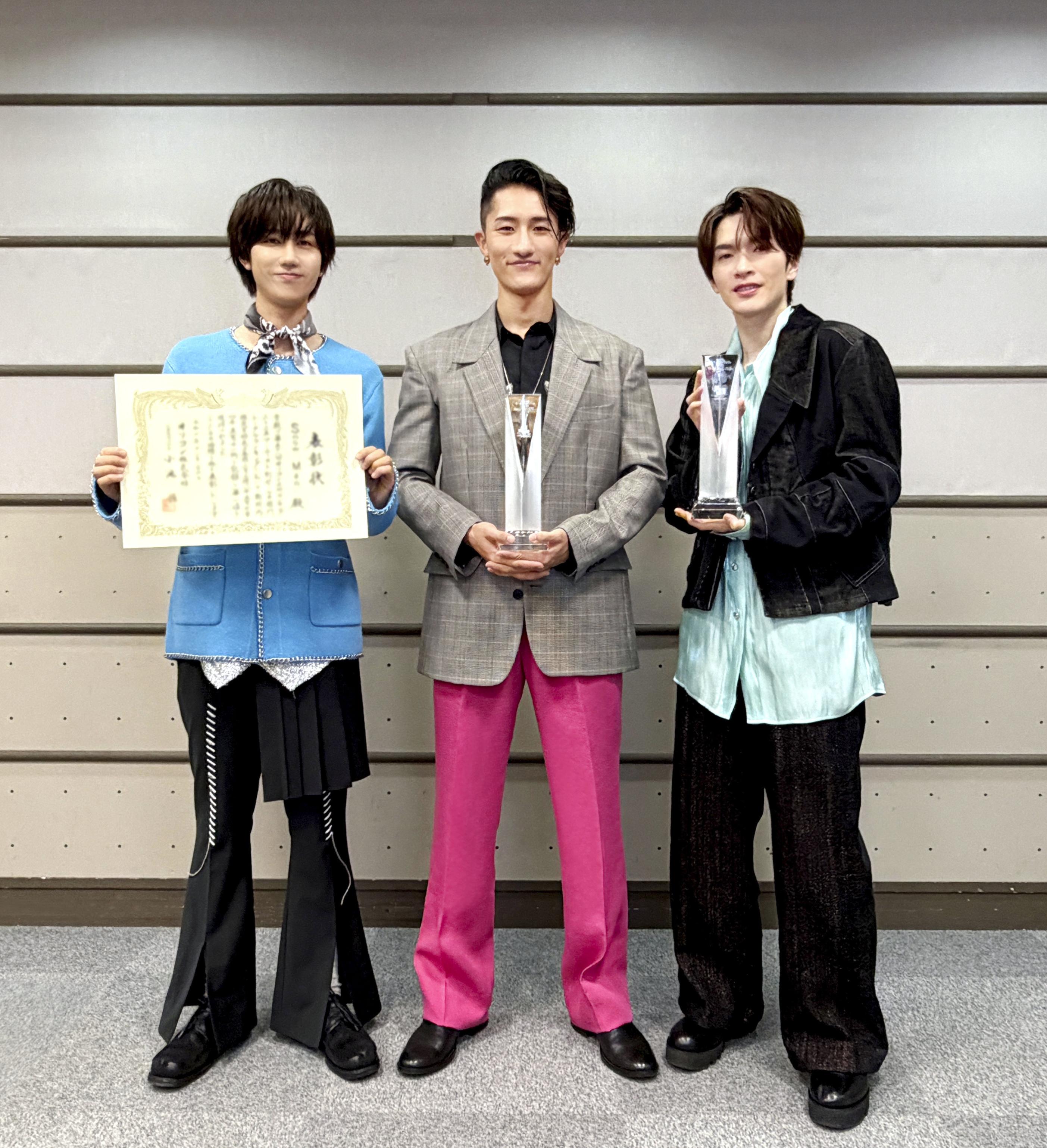 Snow Man年間1位オリコン、CDなど売り上げ - 産経ニュース