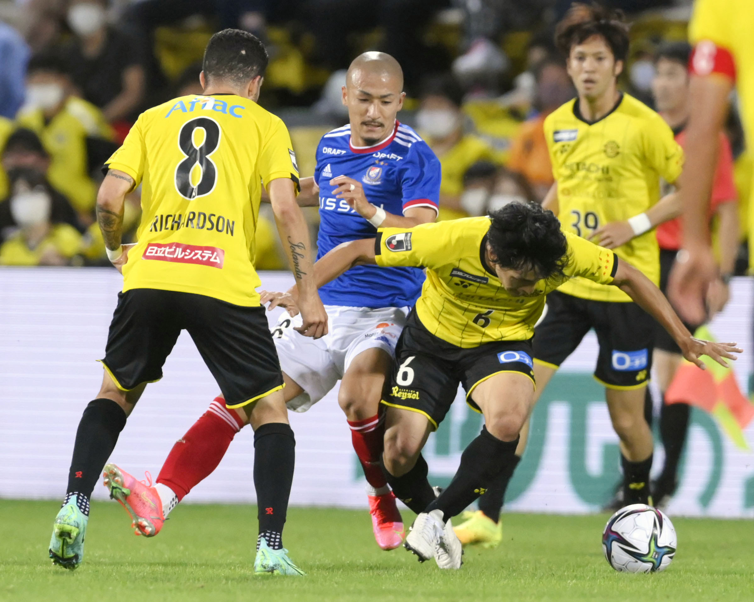 五輪も任せろ 前田大然からの２発で横浜ｍが５連勝 サンスポ