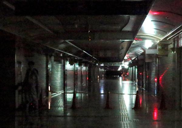 真夜中の地下街で肝試し 閉店後のなんばウォークで初のイベント 産経ニュース