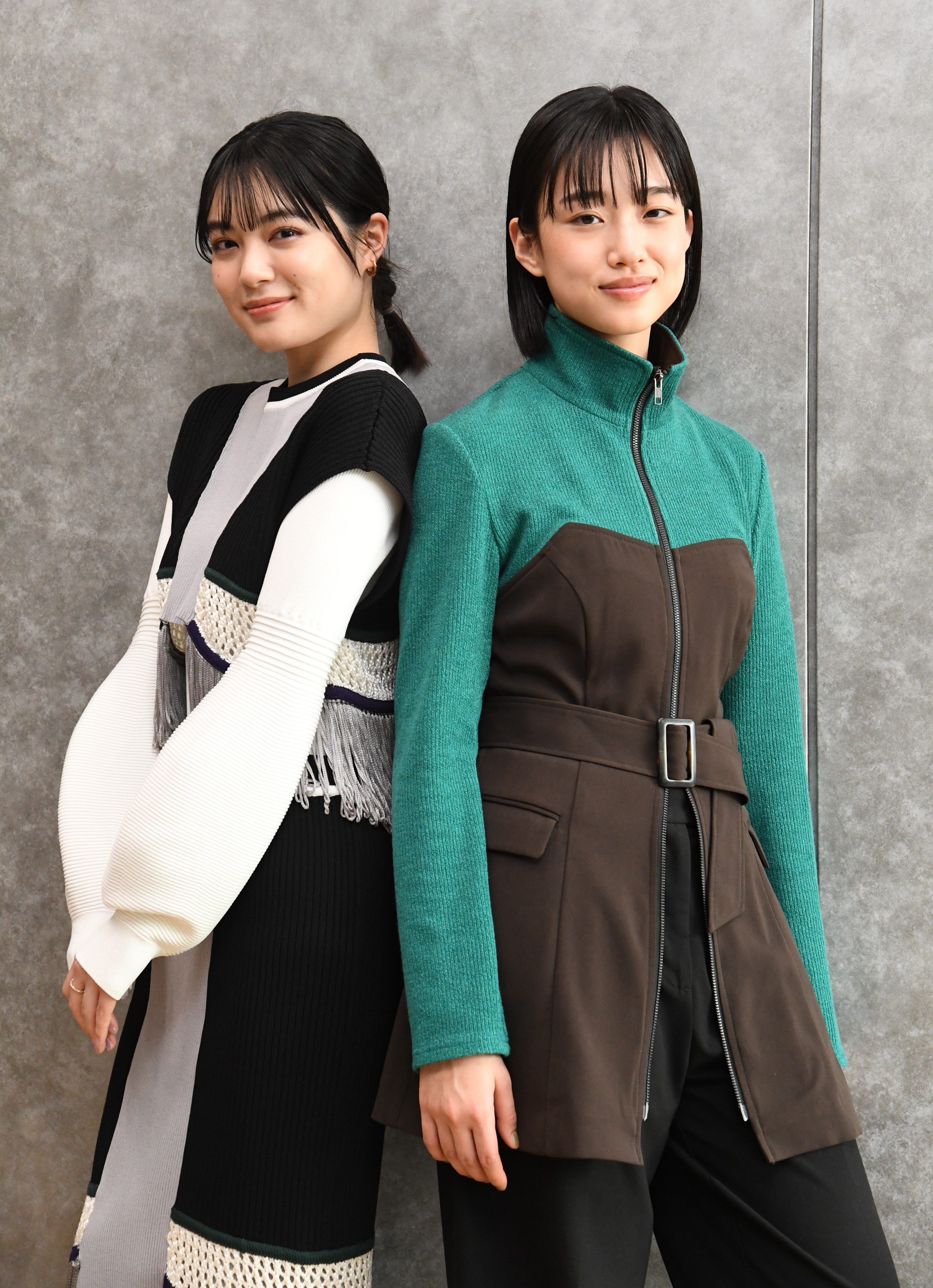 河相優、かわい まさる油絵あじさい 画像】河合優実＆吉田美月喜が声優初挑戦 注目の若手演技派女優2人が