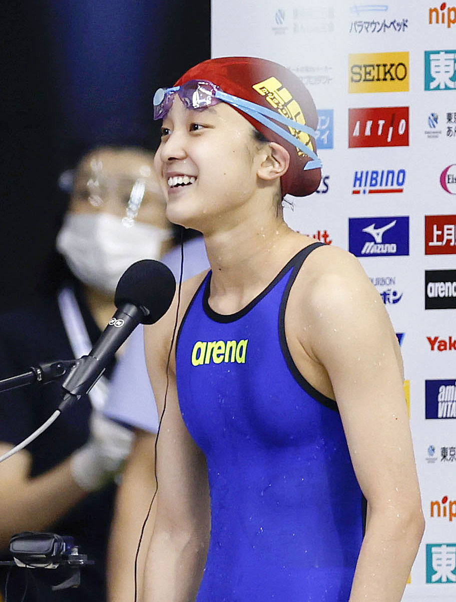 １５歳成田実生 女子２００背で初ｖ えっと 優勝もできてうれしい 競泳 サンスポ