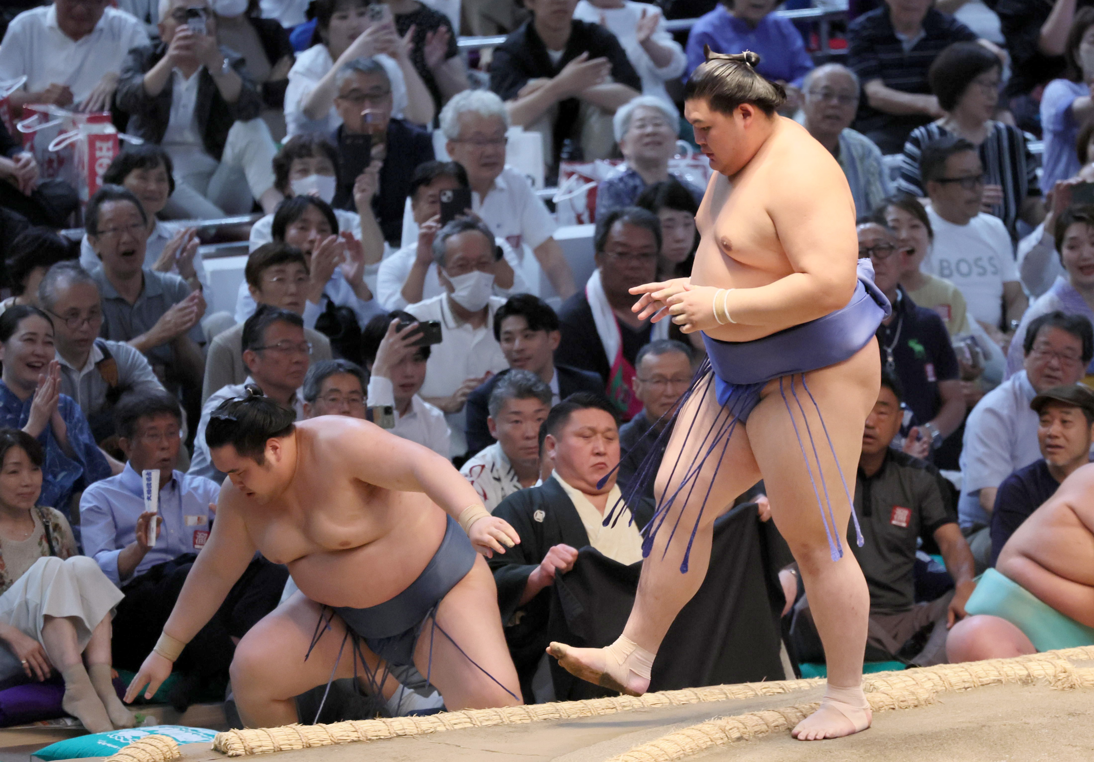 大の里が5勝目 御嶽海がただ一人6連勝／名古屋場所 - サンスポ