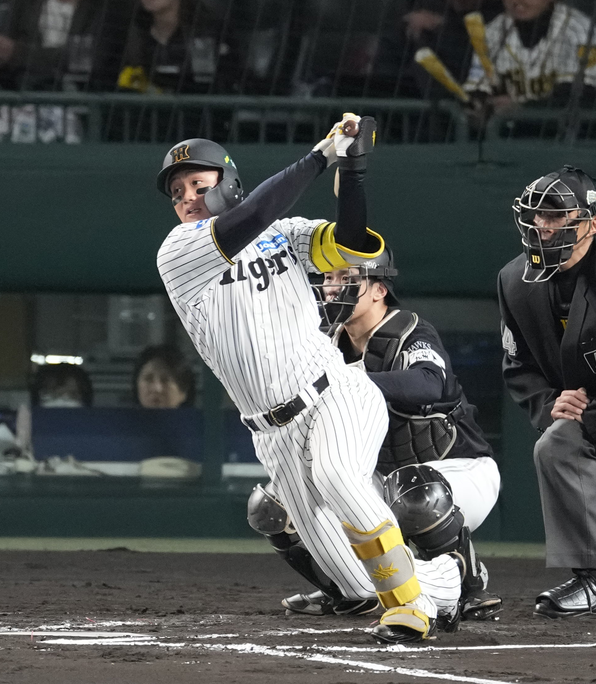 阪神・森下翔太、シリーズ初のマルチ安打 土俵際も「どんな状況